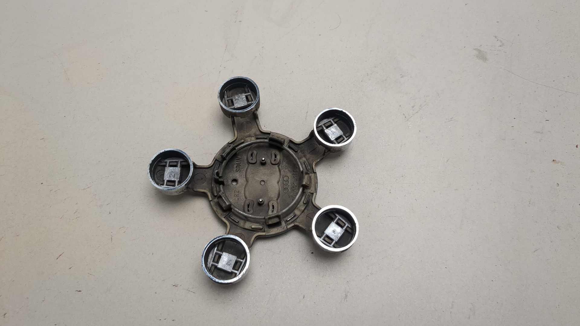 Колпак декоративный