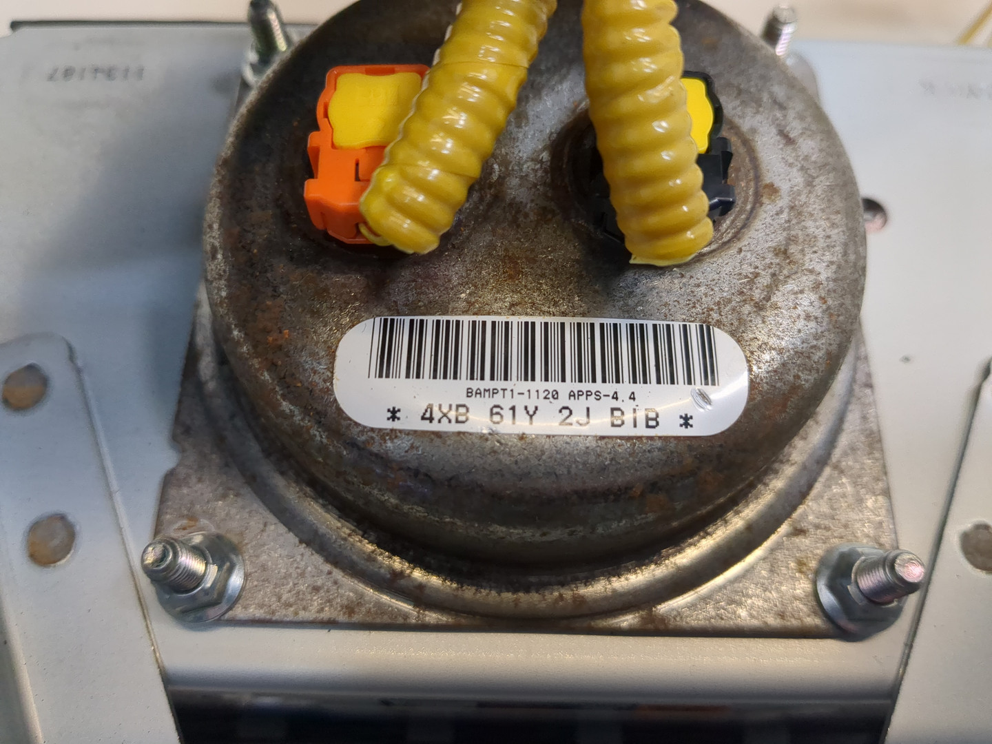 Подушка безопасности пассажирская (в торпедо)