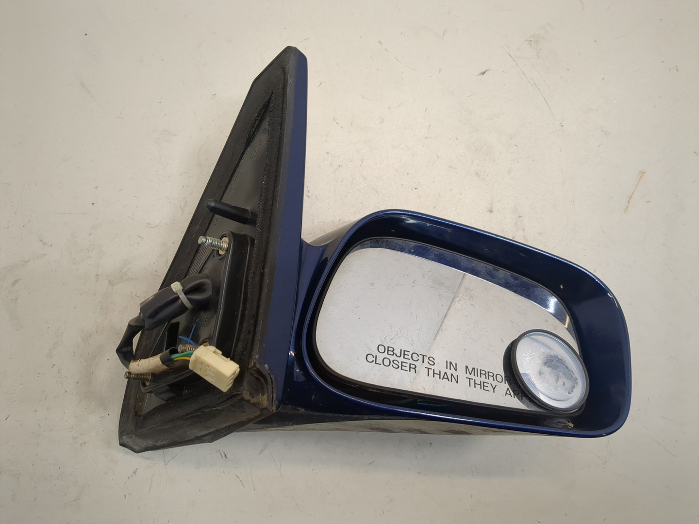 Зеркало правое электрическое