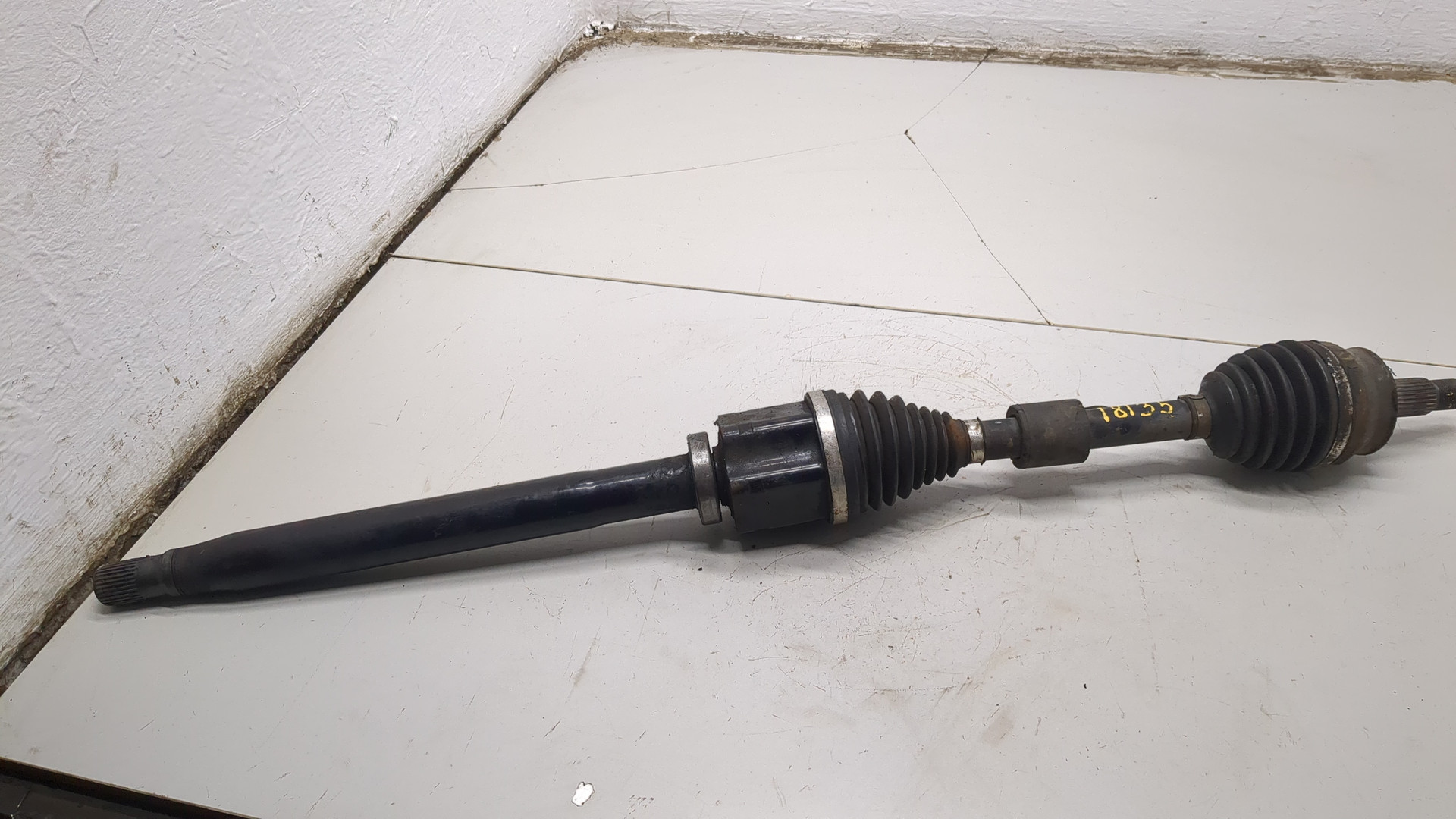 Полуось передняя правая