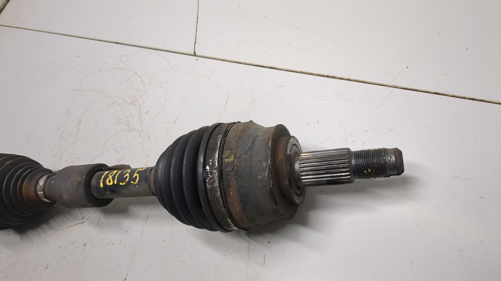 Полуось передняя правая