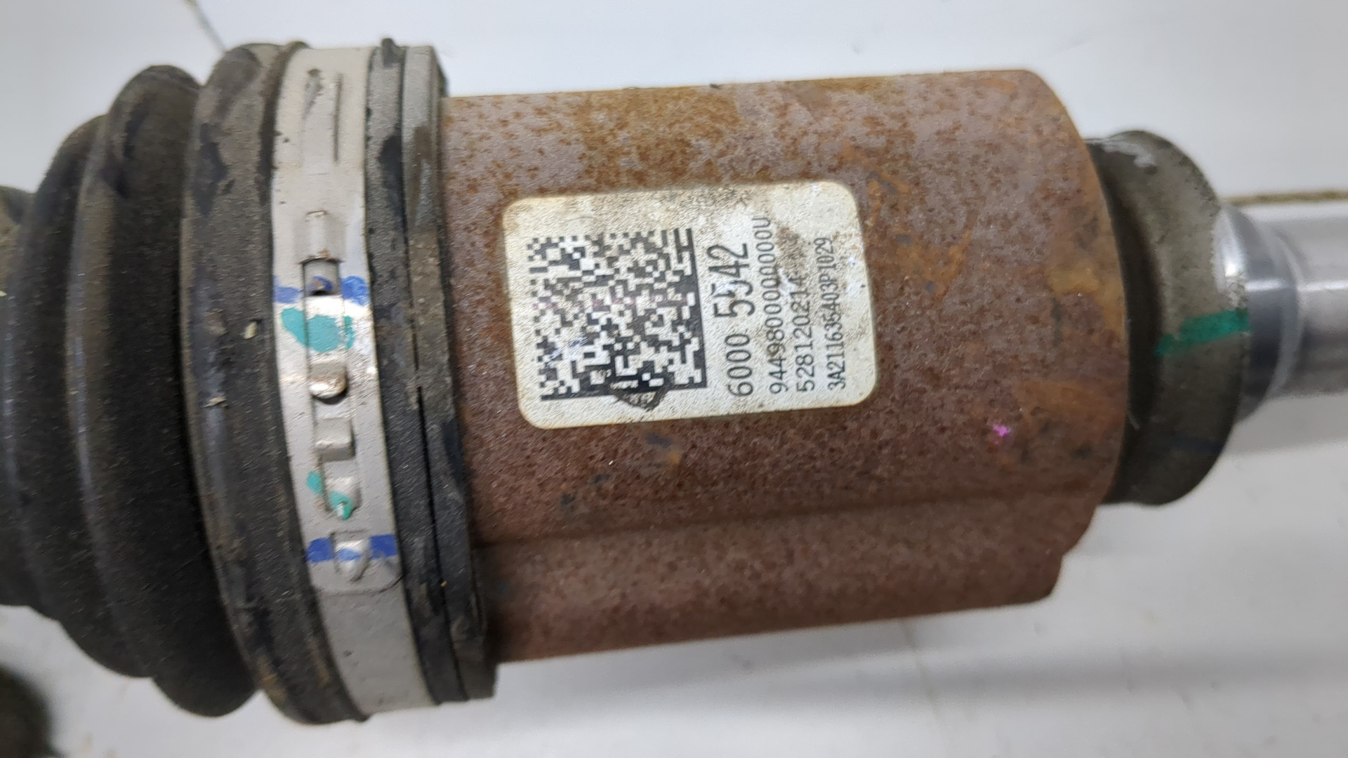 Полуось передняя левая