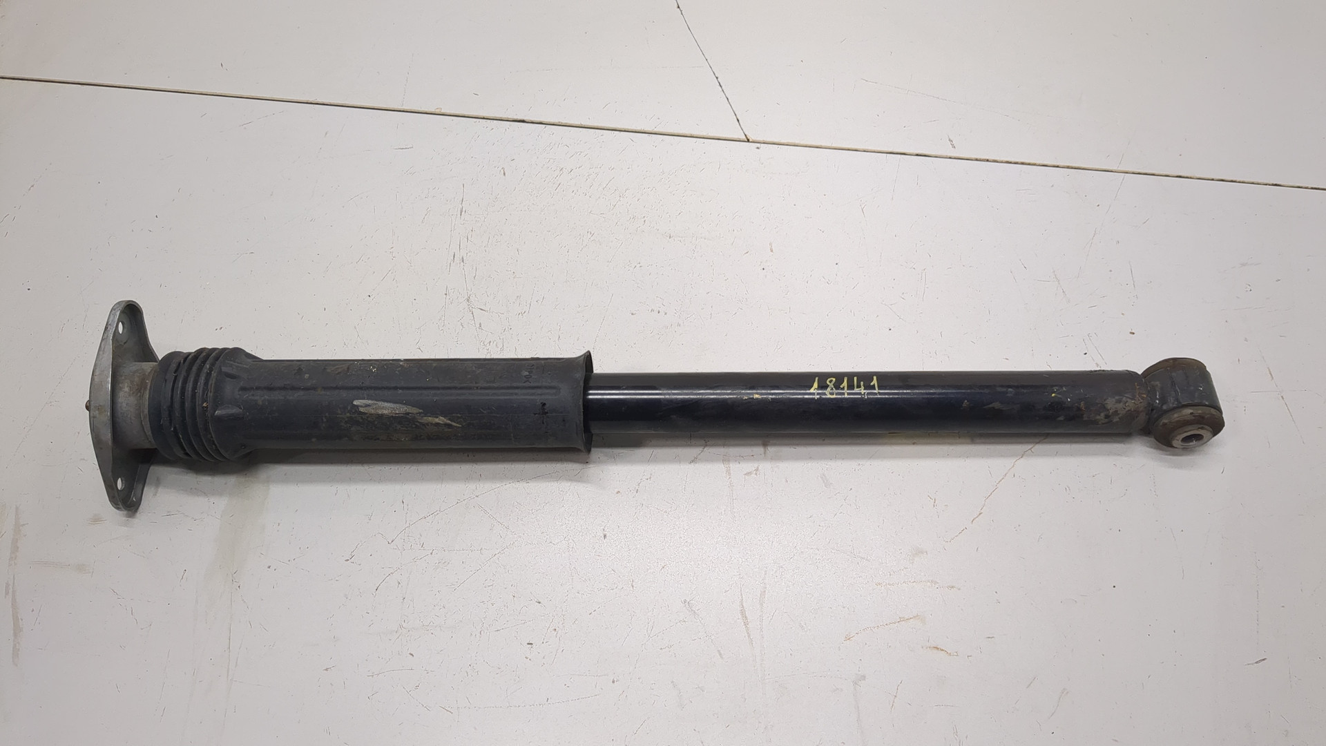 Амортизатор задний (стойка)