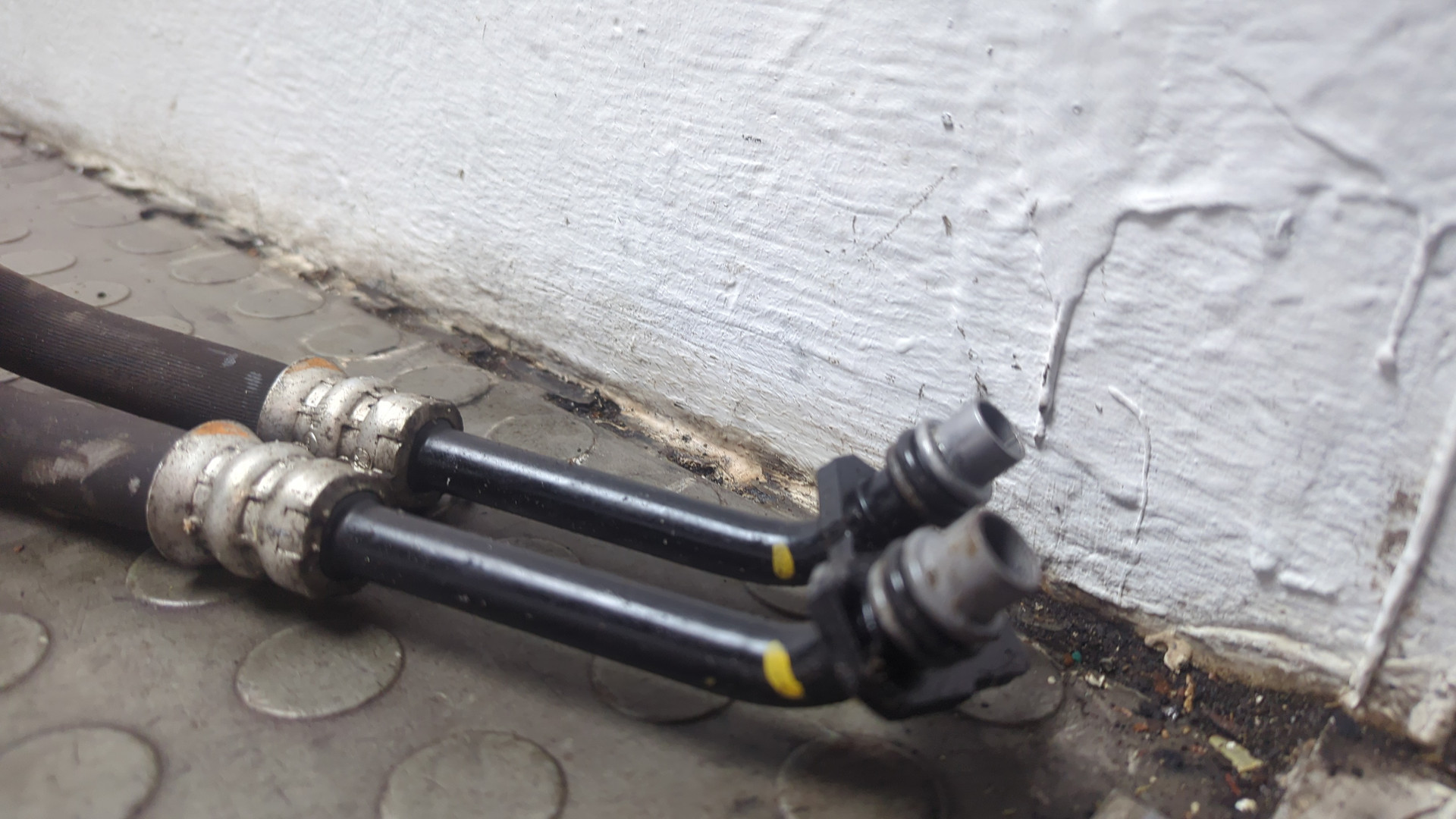 Трубка масляная