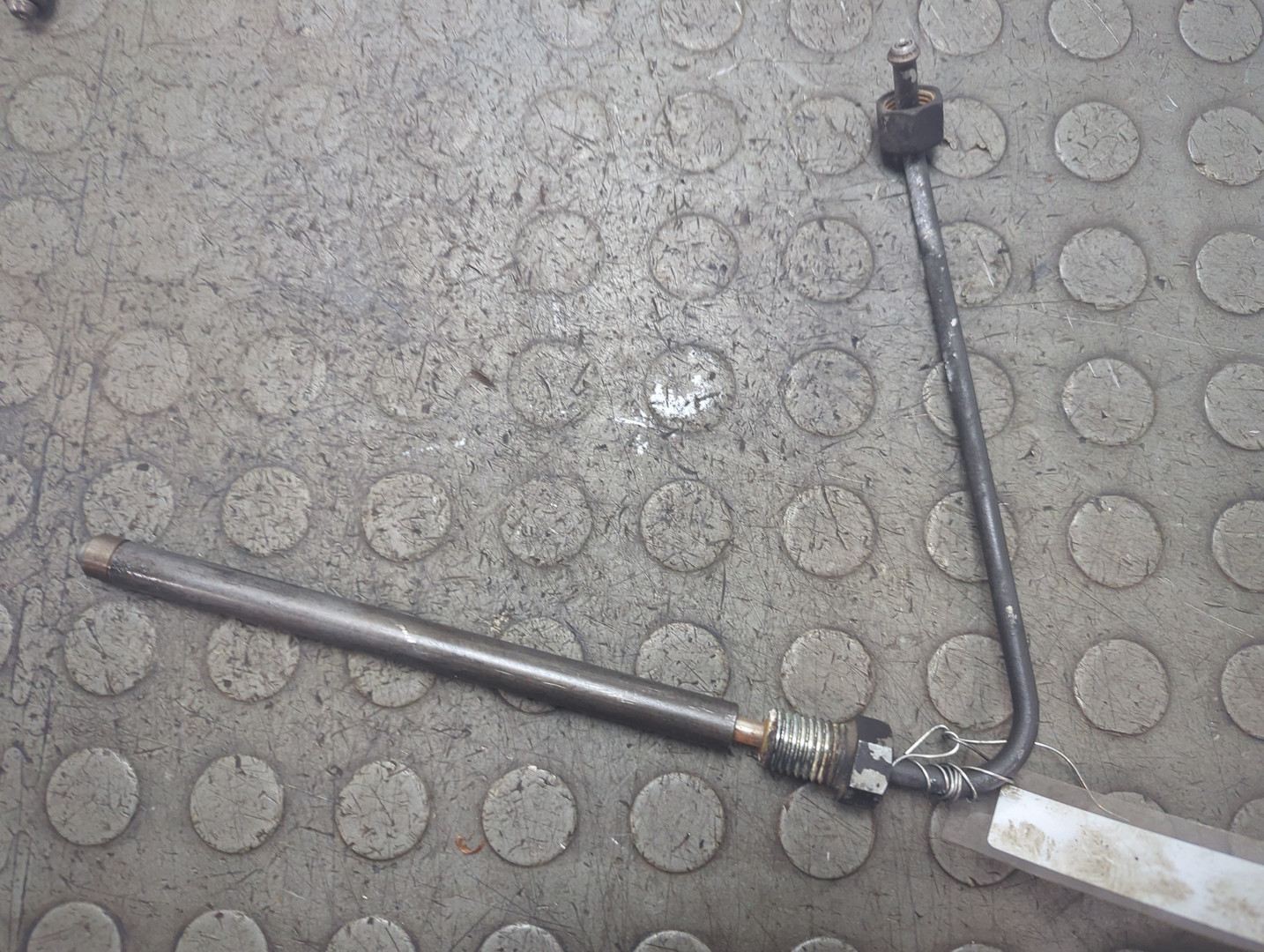 Трубка топливная