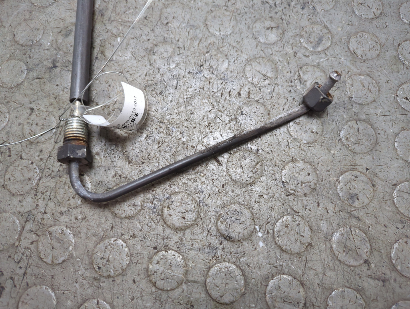 Трубка топливная