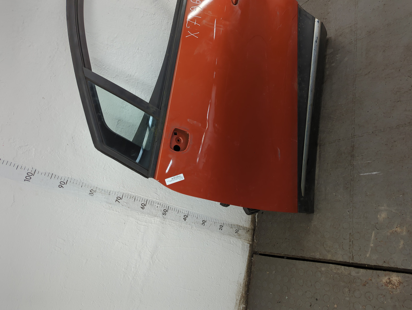 Дверь передняя левая