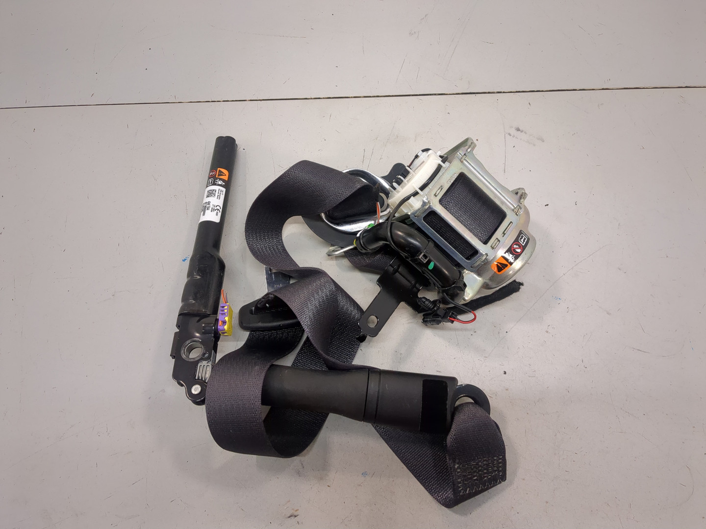 Ремень безопасности