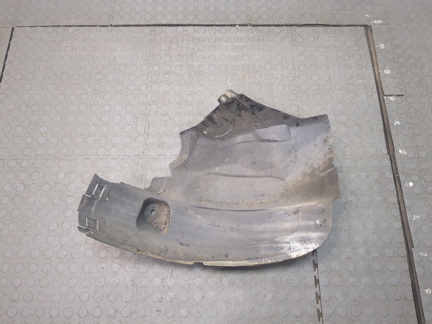 Локер передний правый