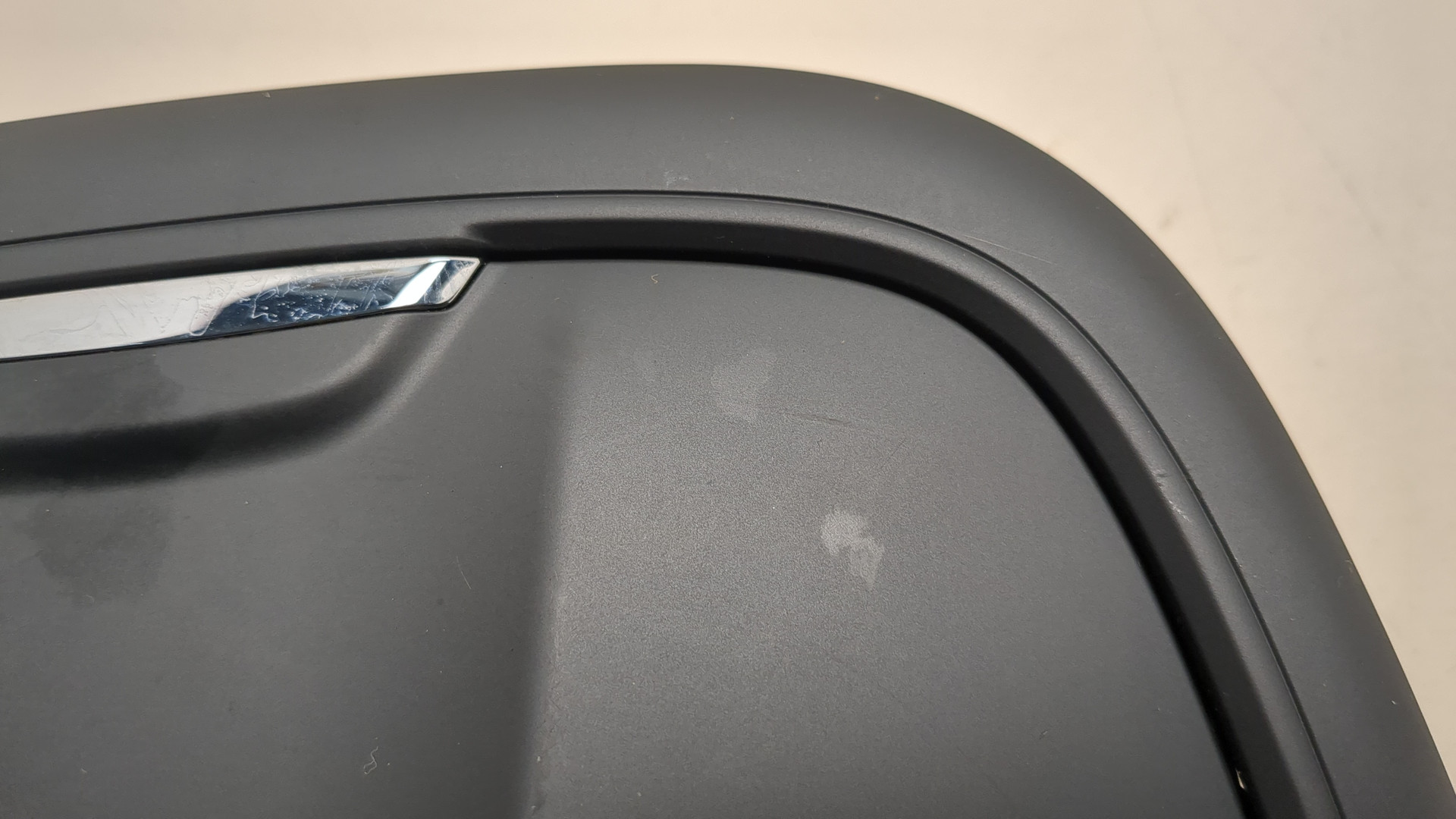 Плафон салонный