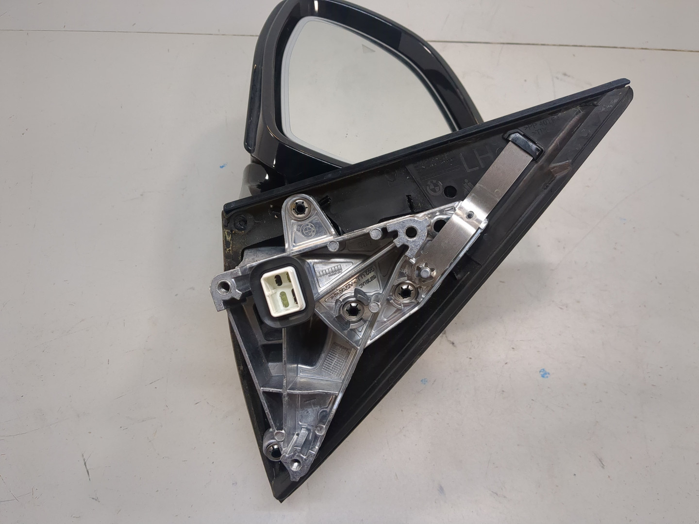 Зеркало левое электрическое