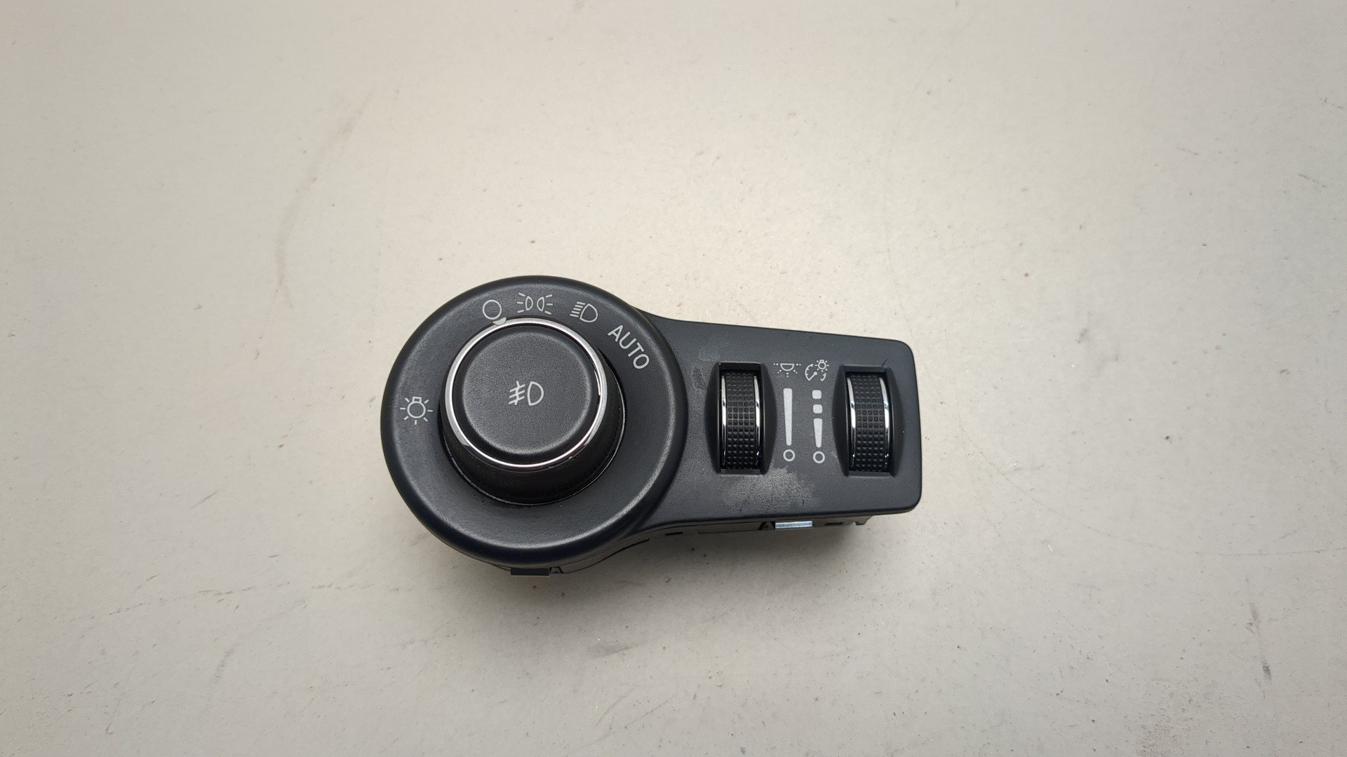 Переключатель света фар