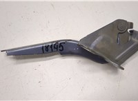 19183907 Петля капота Pontiac Vibe 2 2008-2010 20927321 #1