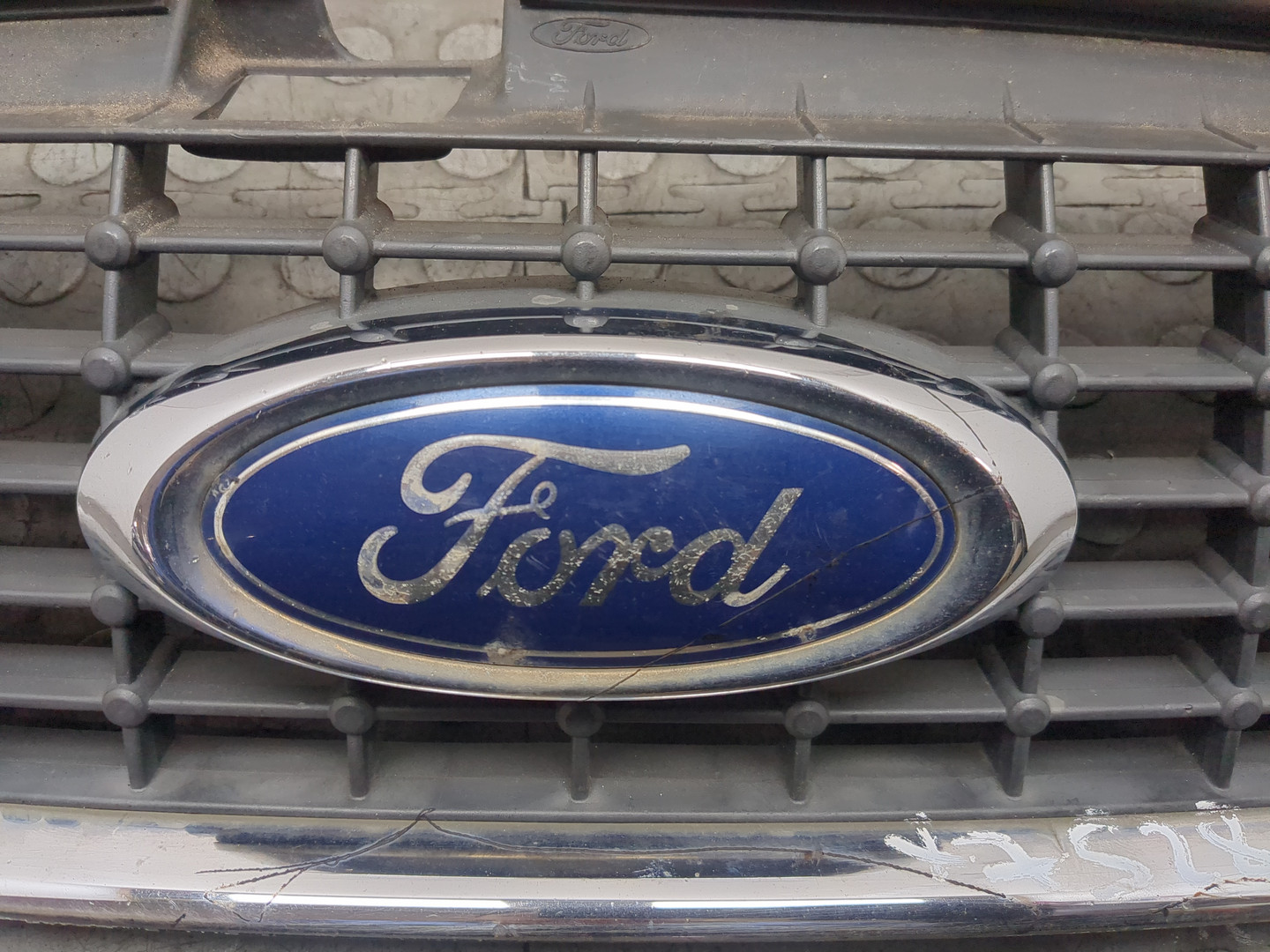 Решетка радиатора