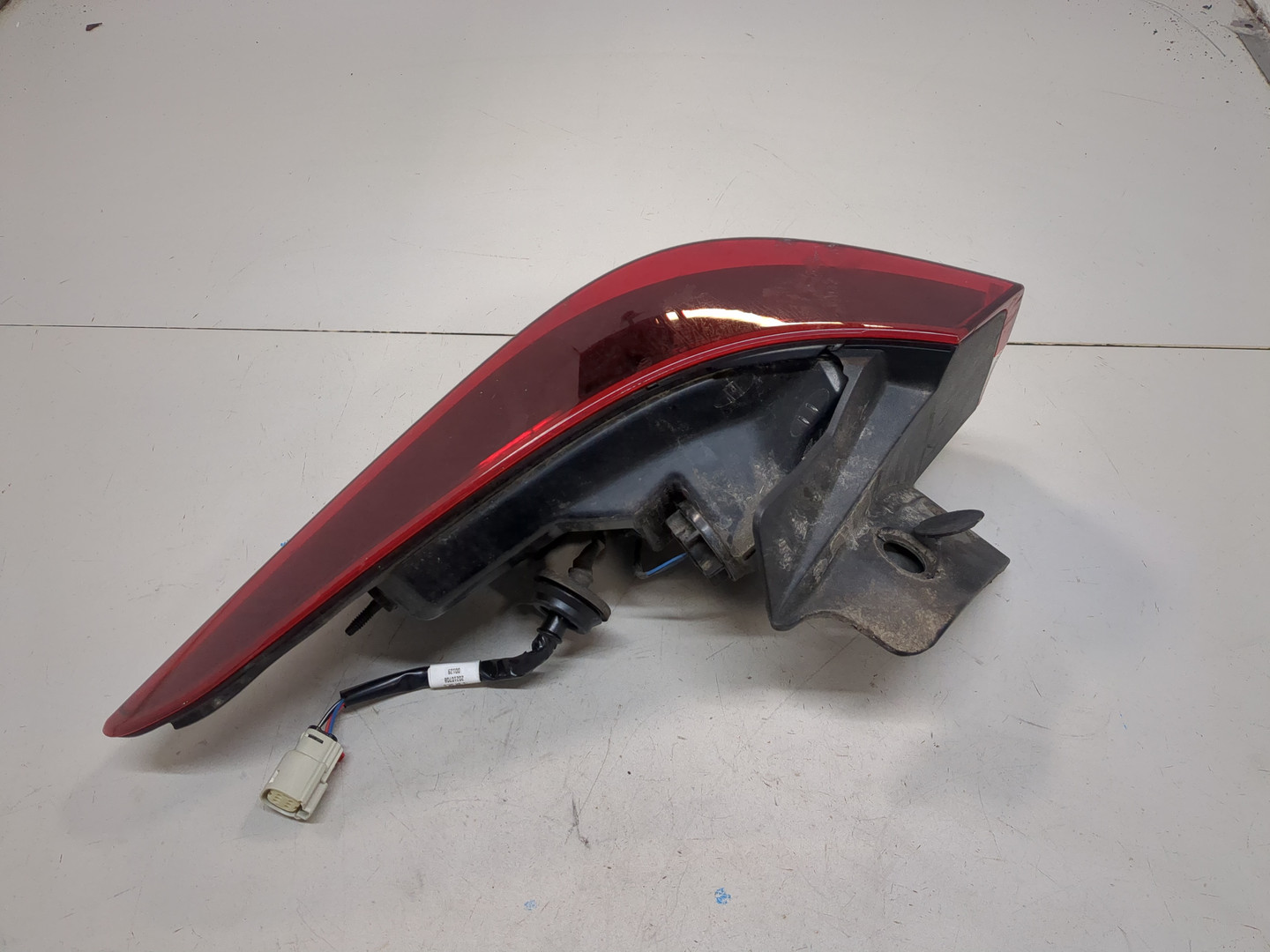 Фонарь задний правый