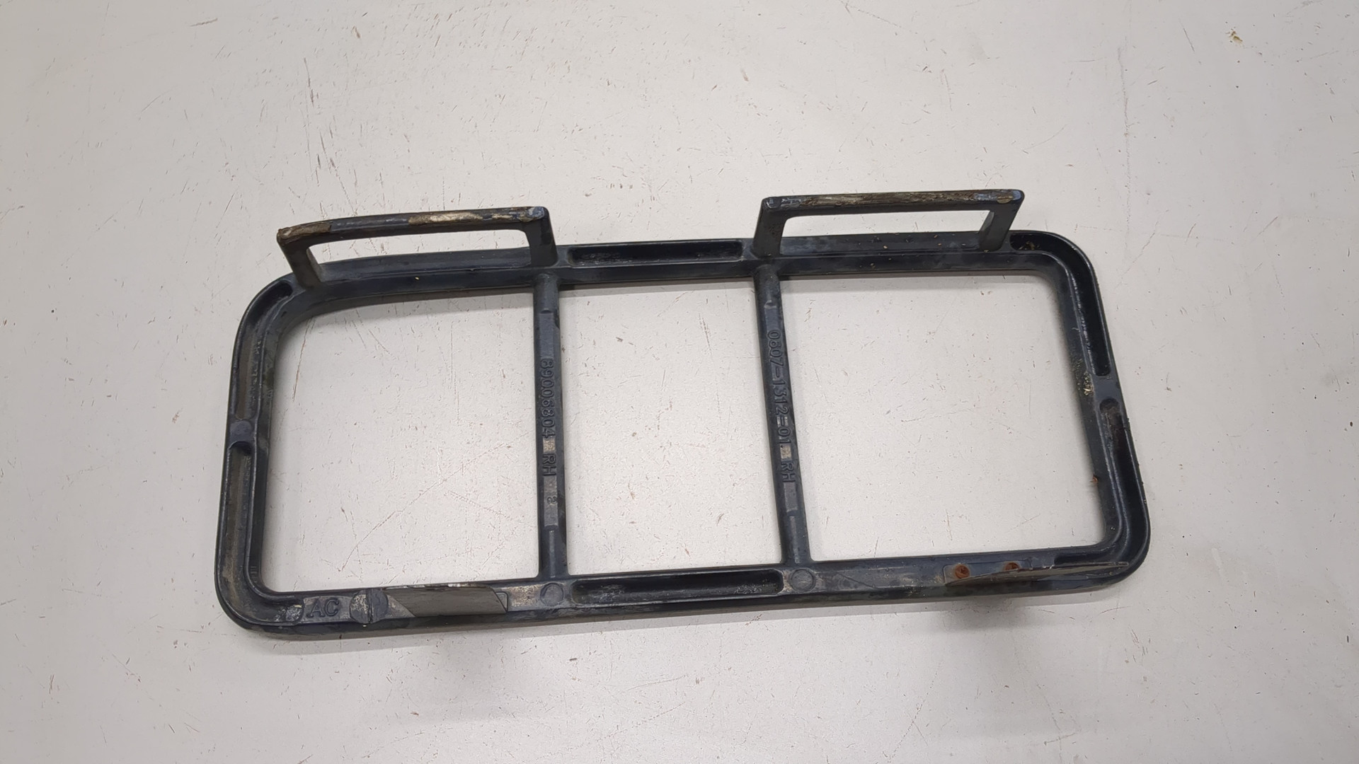 Накладка (кузов наружные)