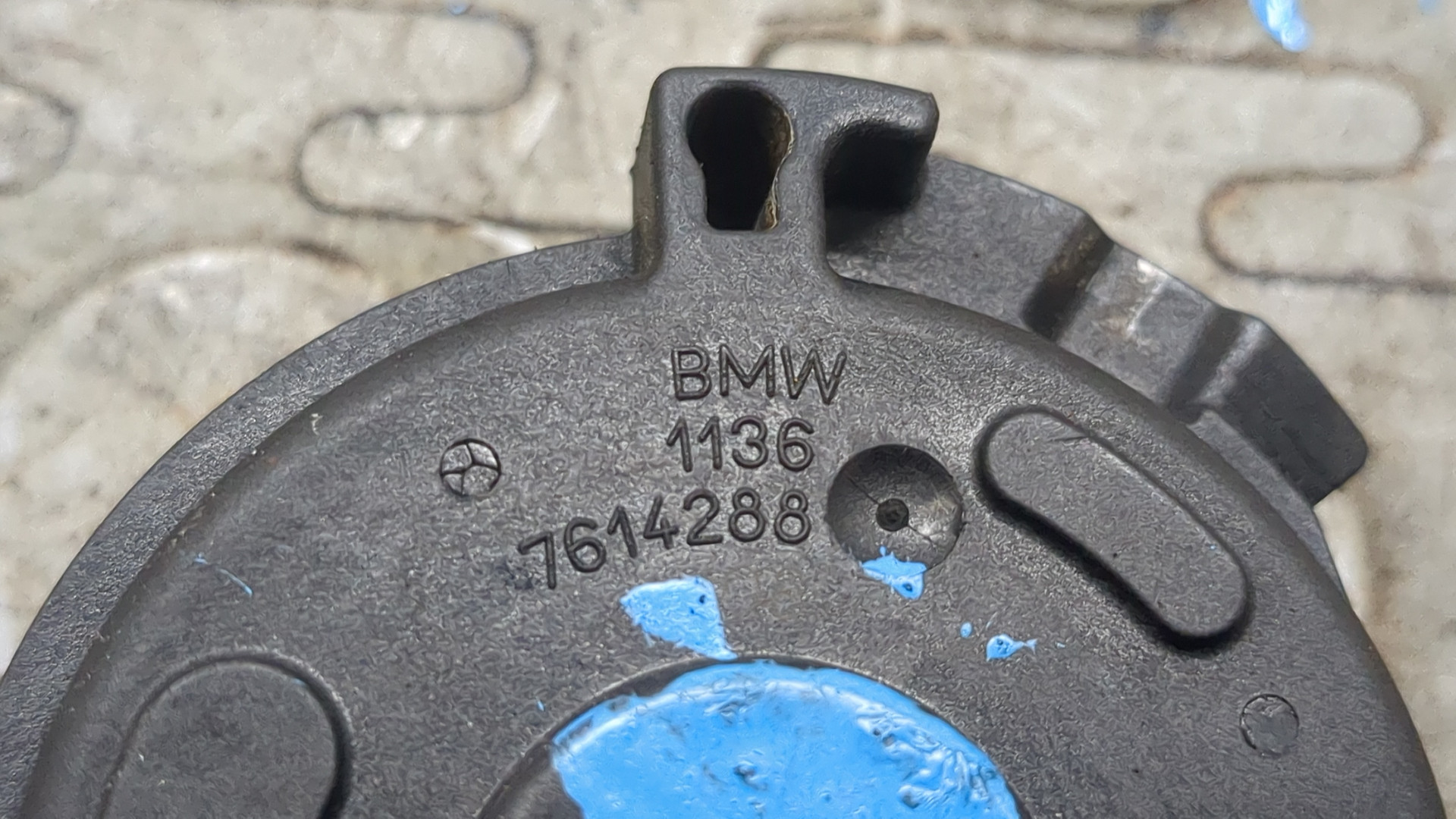 Клапан электромагн. изменения фаз ГРМ