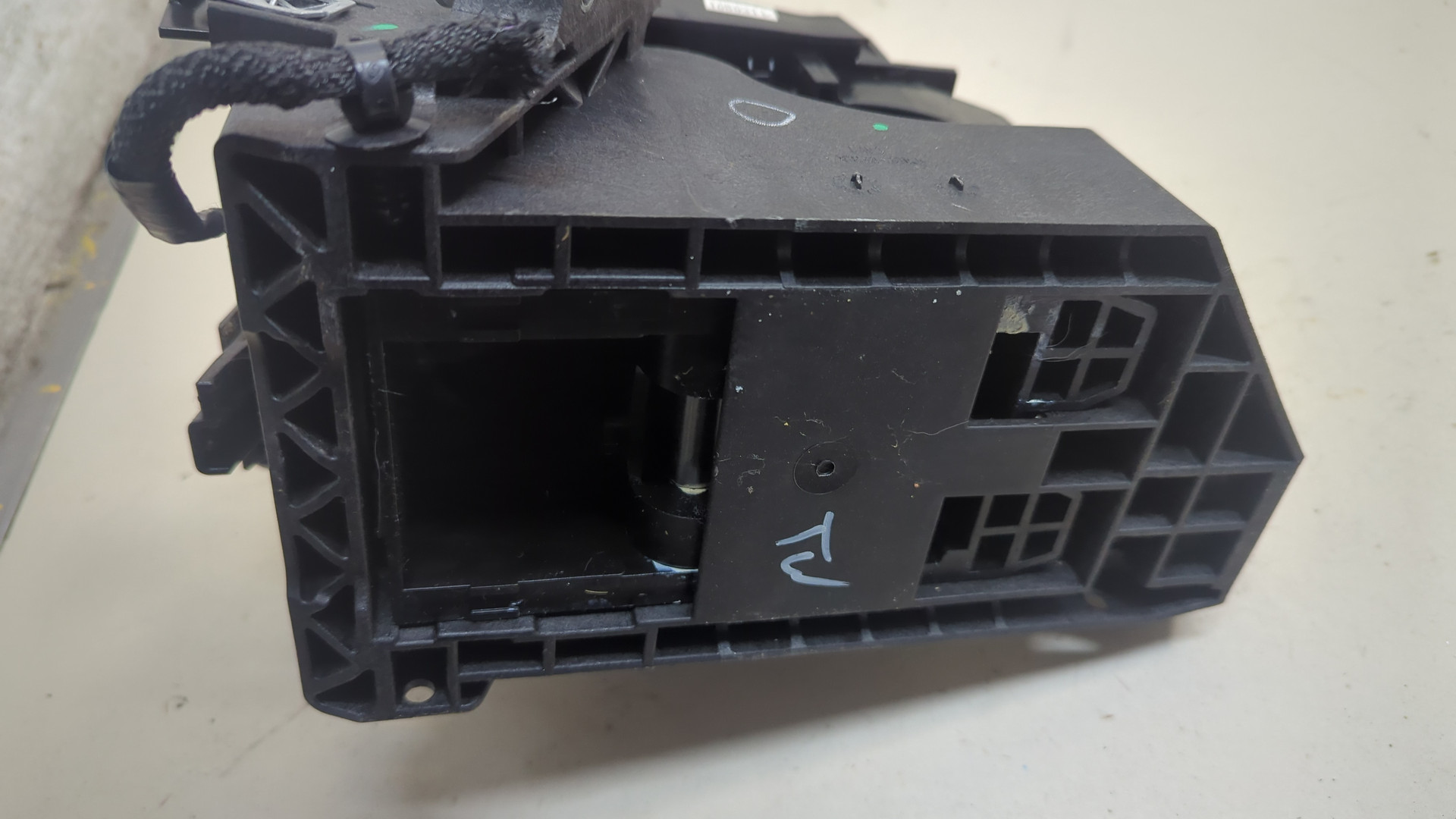 Кулиса МКПП / АКПП