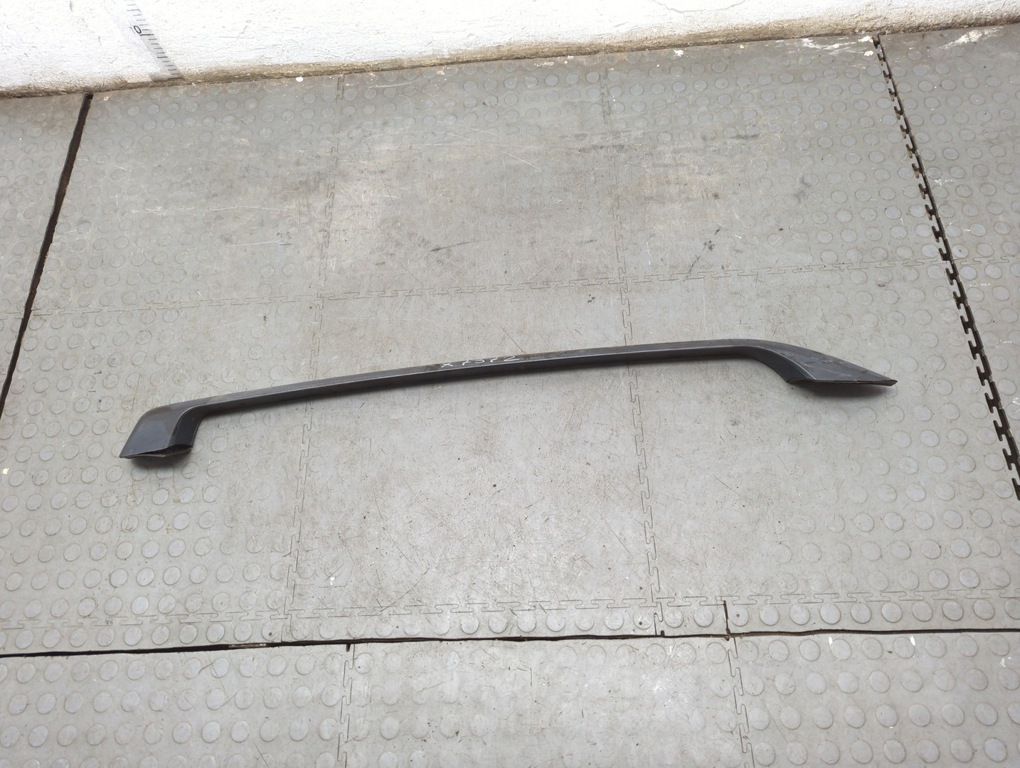 Рейлинг (релинг) правый (планка на крышу)