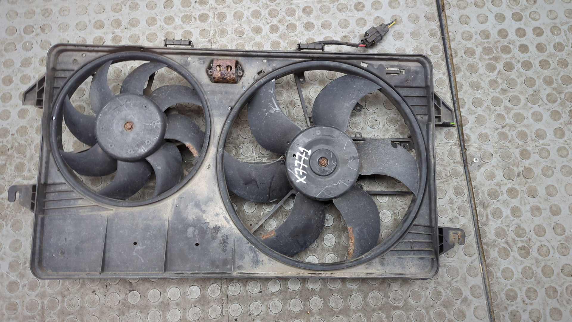 Вентилятор радиатора