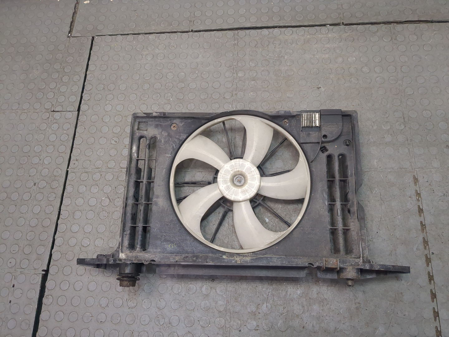 Вентилятор радиатора