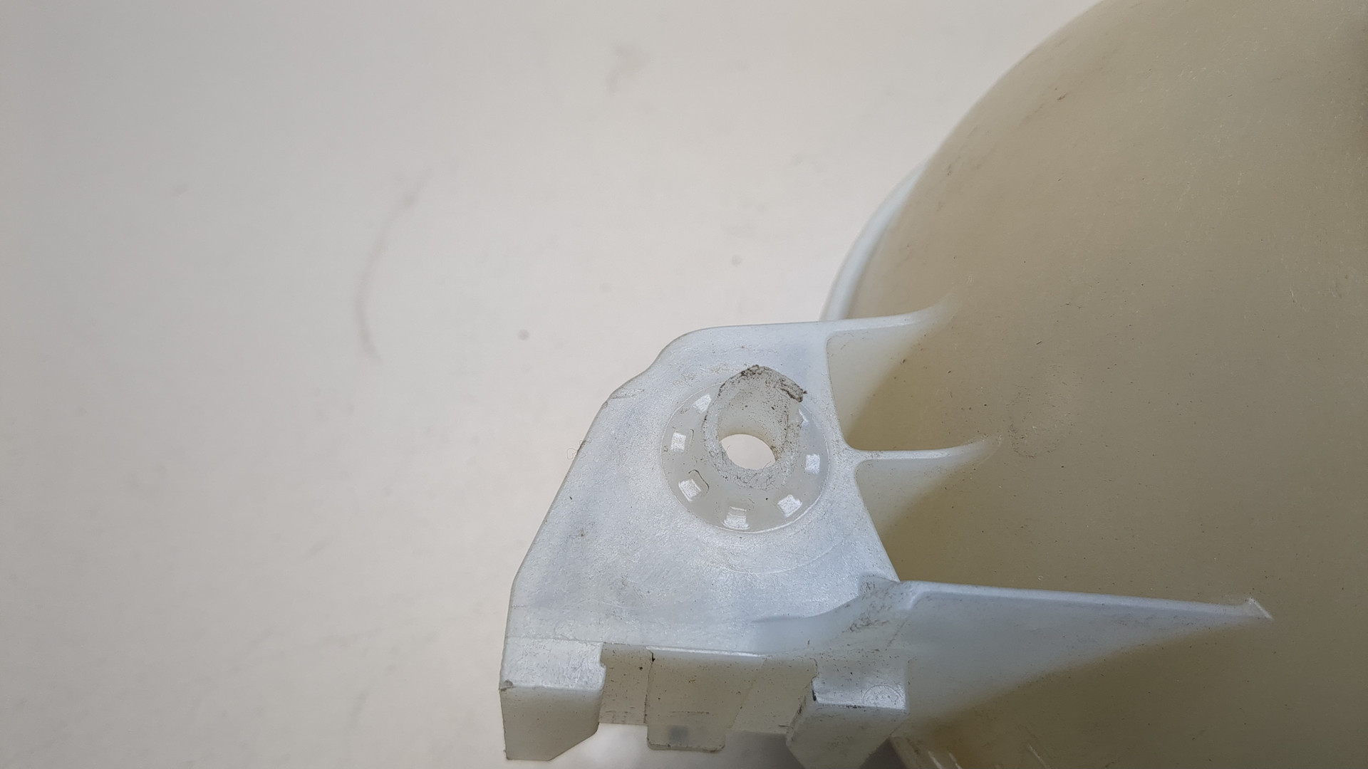 Бачок расширительный