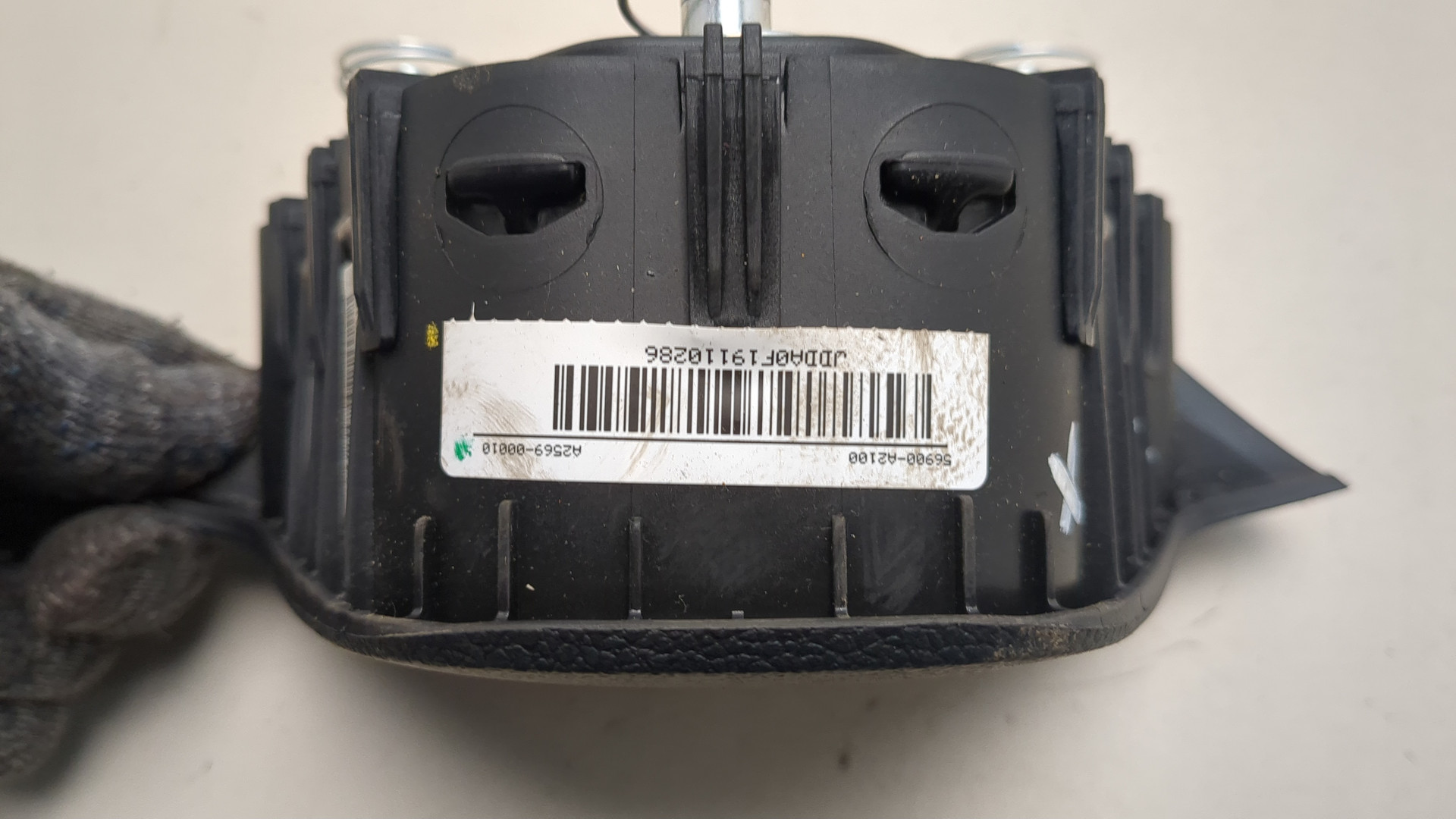 Подушка безопасности в рулевое колесо