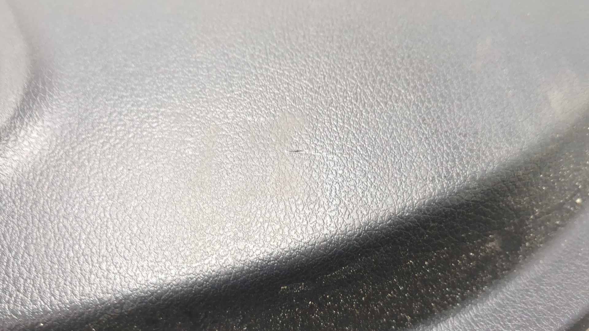 Обшивка двери задней правой