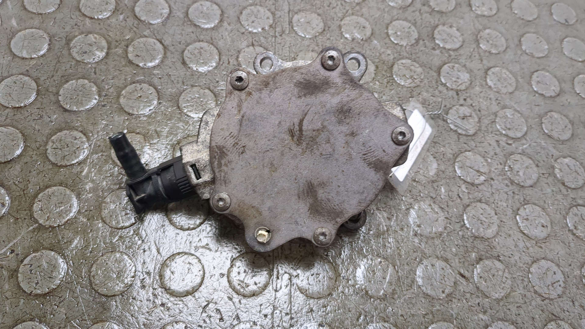 Насос вакуумный