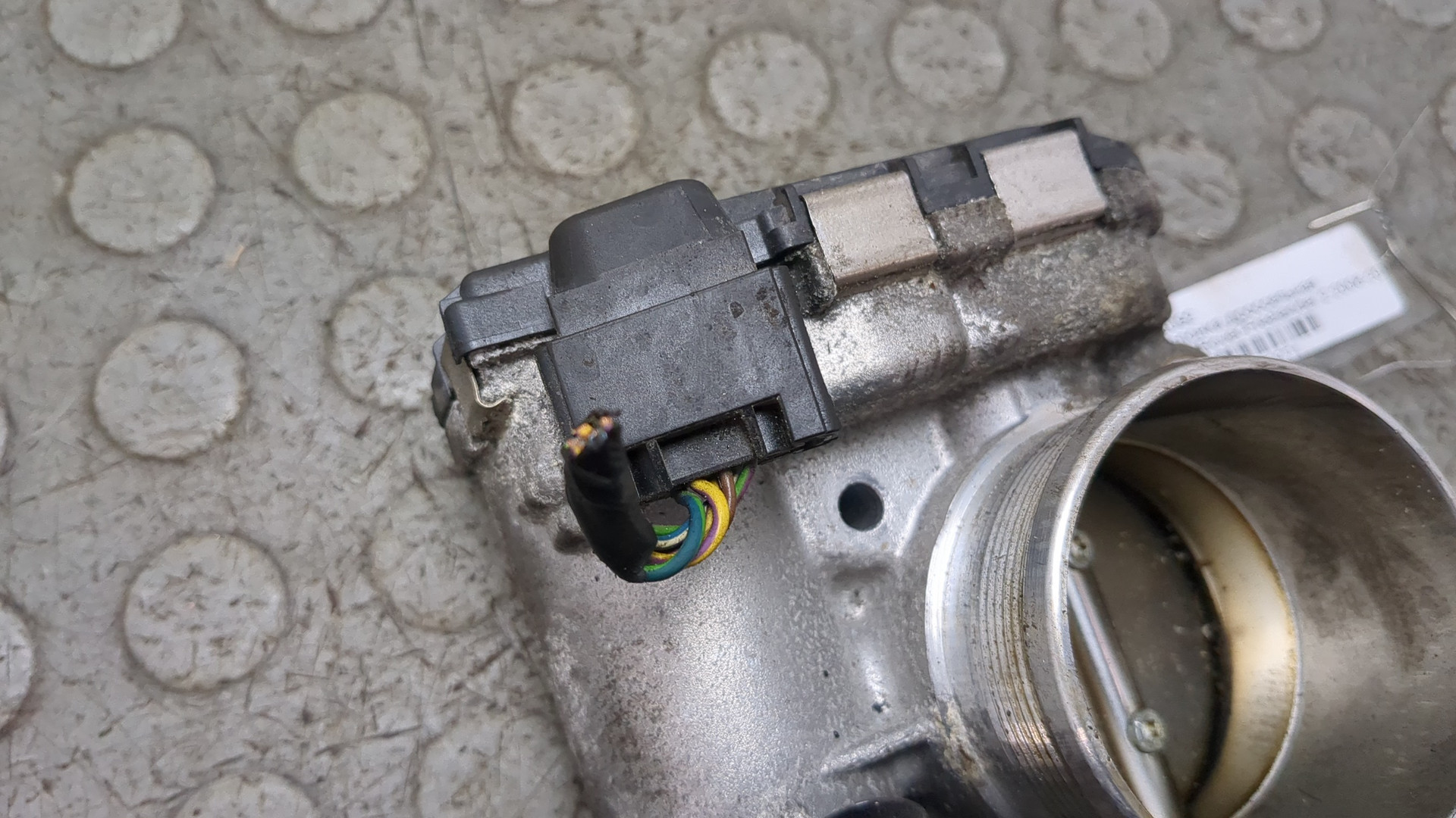 Заслонка дроссельная электрическая