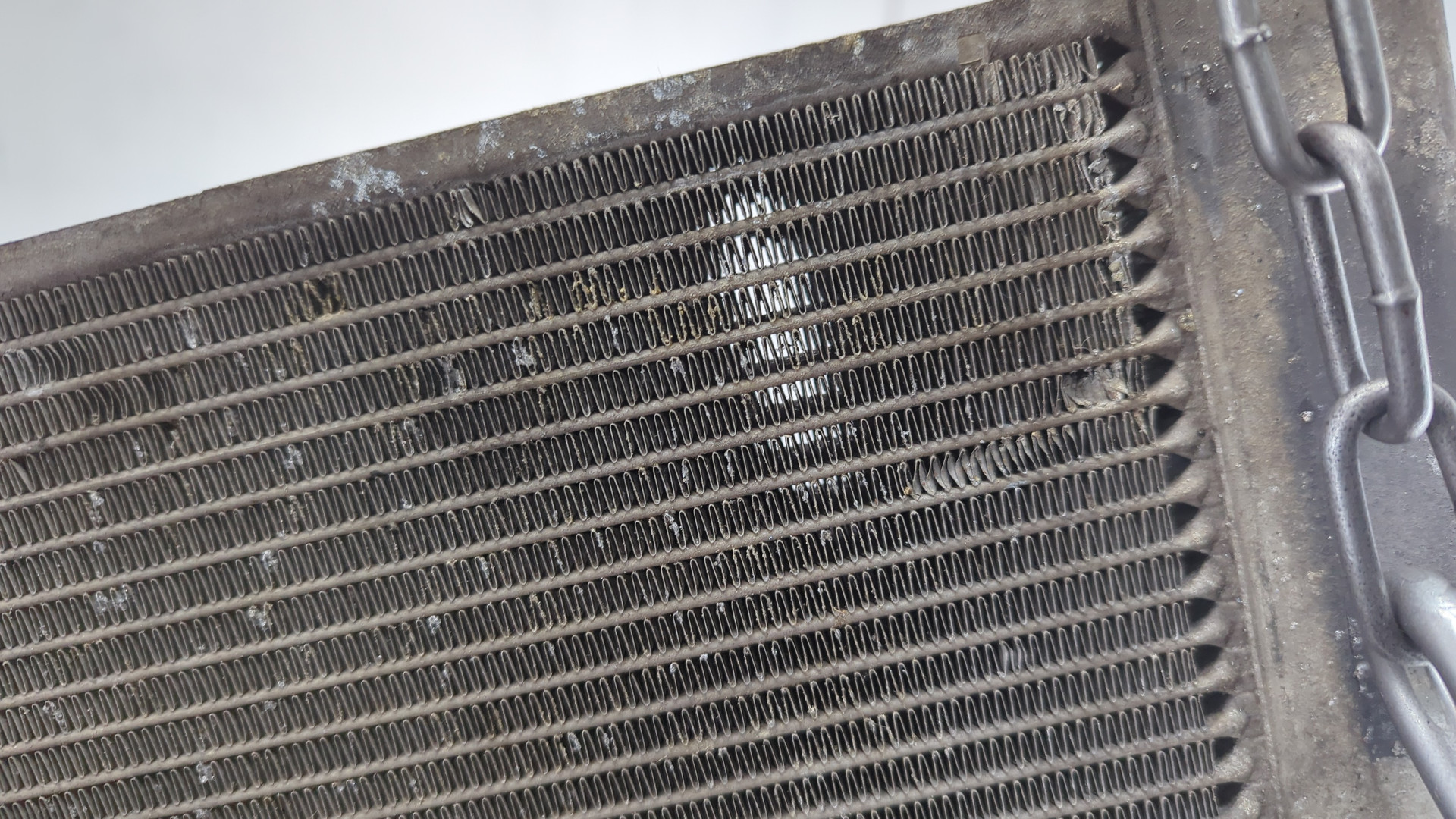 Радиатор охлаждения двигателя основной