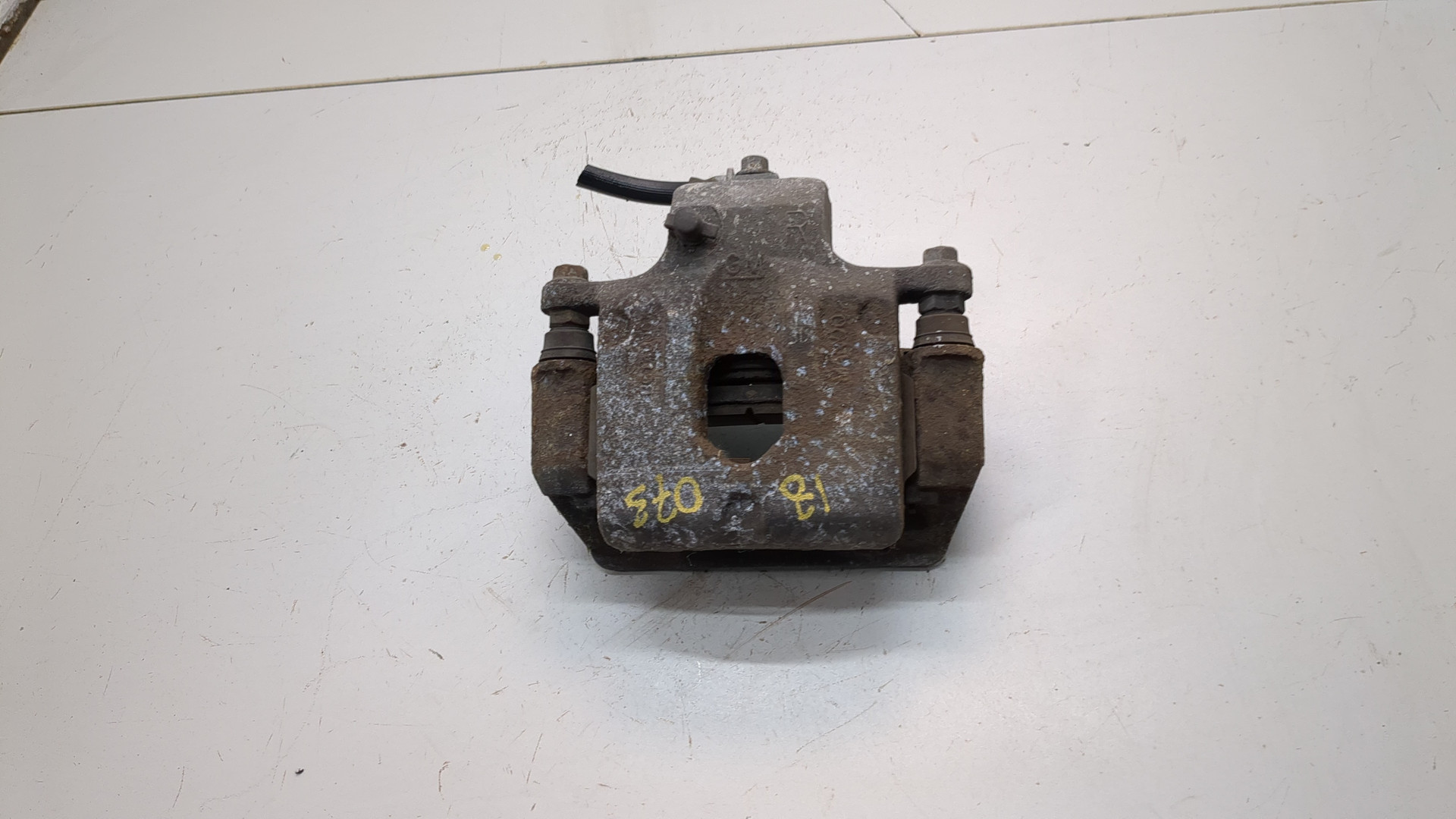 Суппорт передний правый