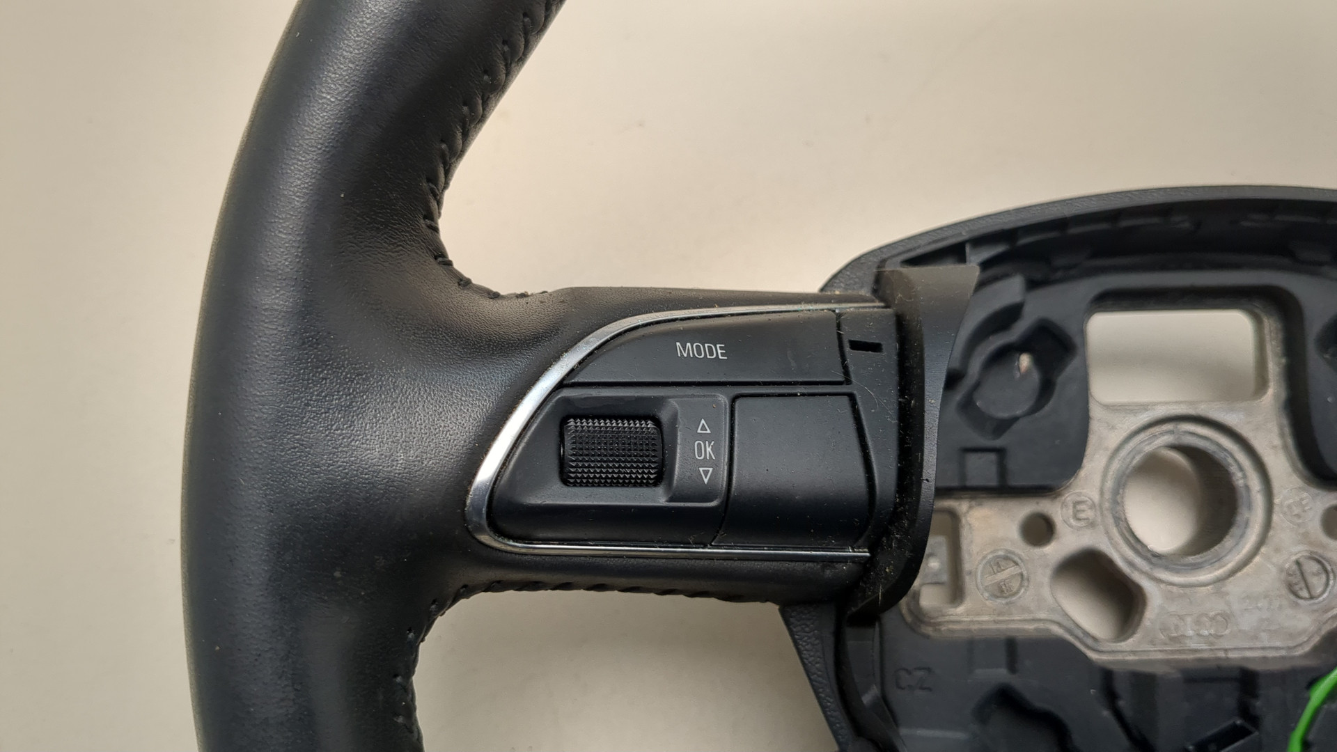 Рулевое колесо (руль)