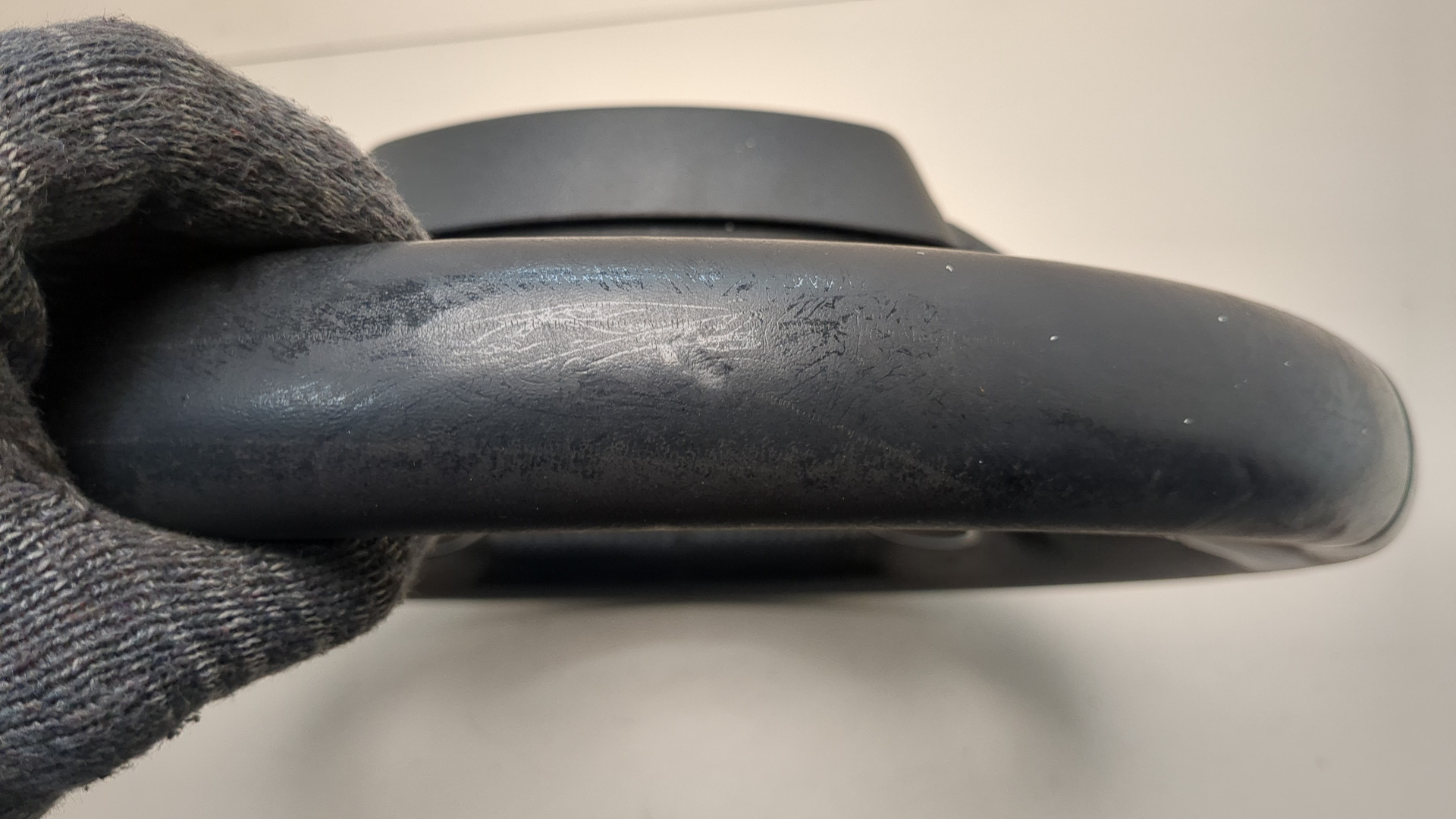 Рулевое колесо (руль)