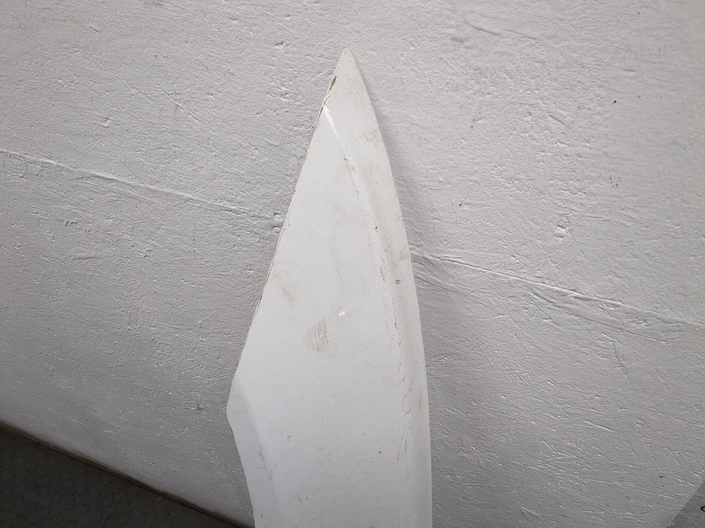 Крыло переднее левое