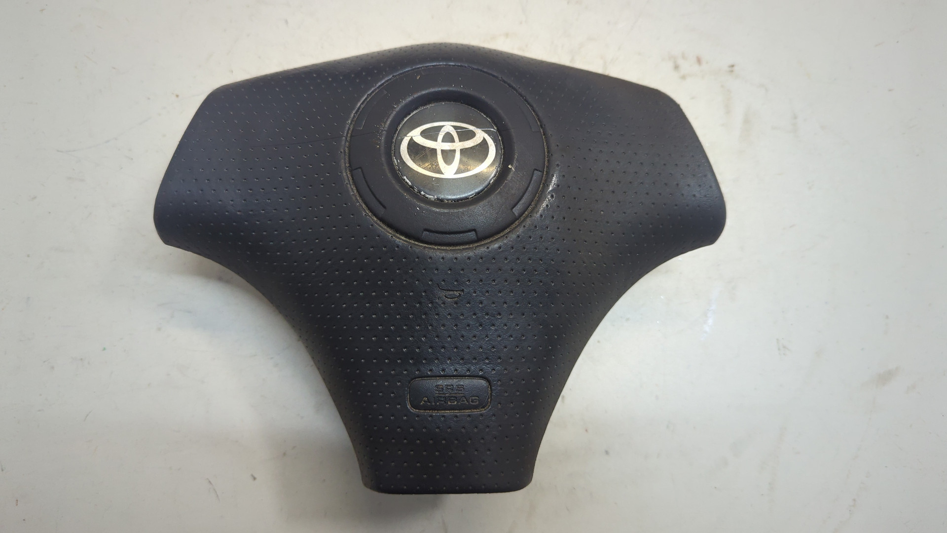 Подушка безопасности в рулевое колесо