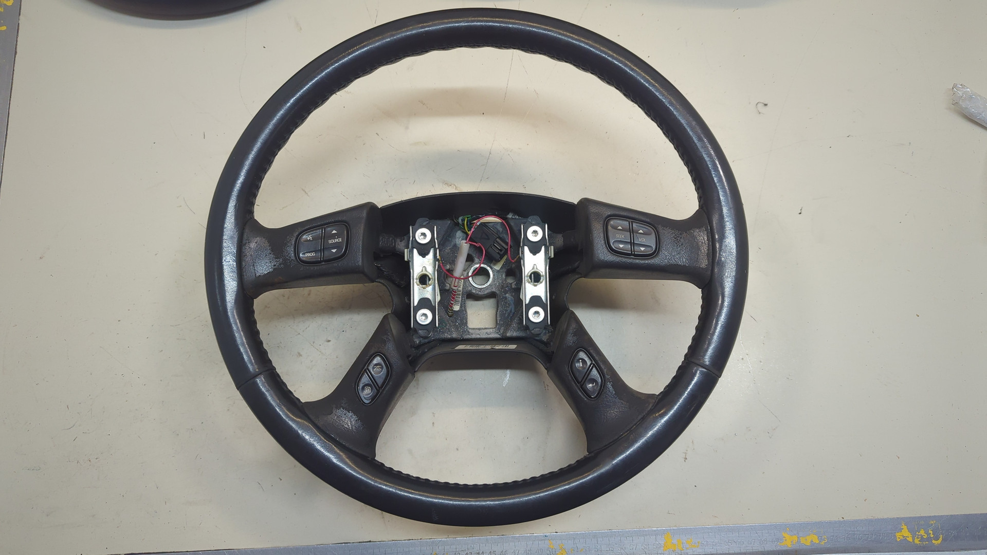 Рулевое колесо (руль)