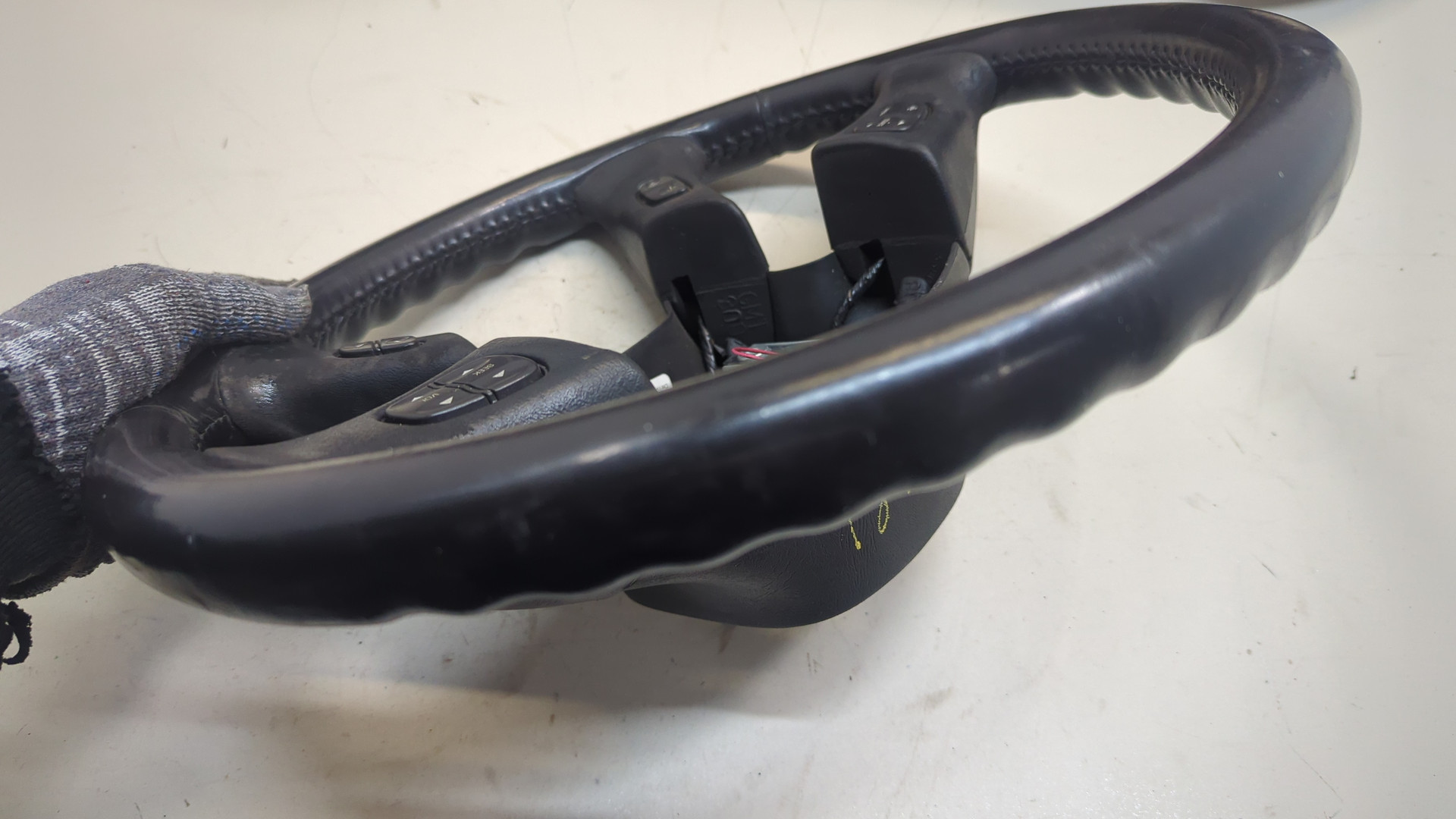 Рулевое колесо (руль)