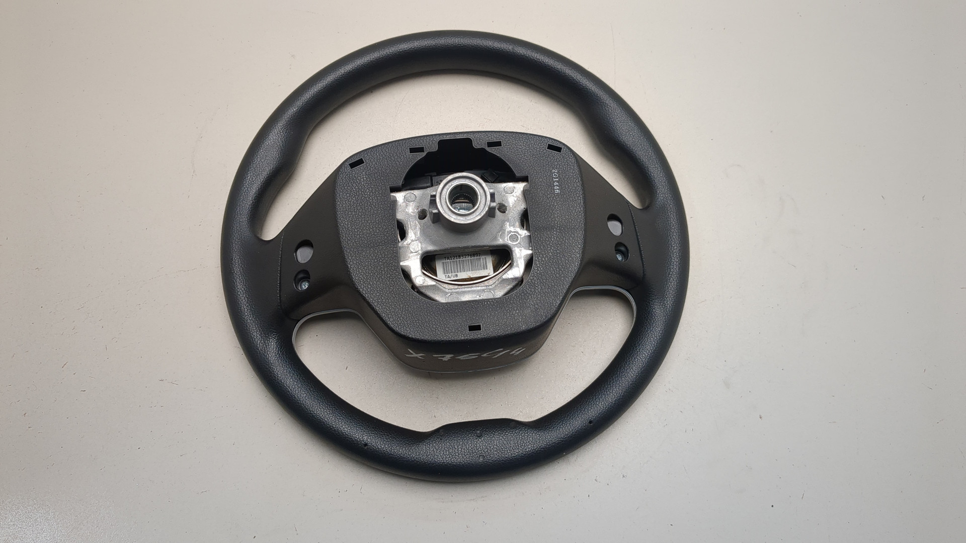 Рулевое колесо (руль)