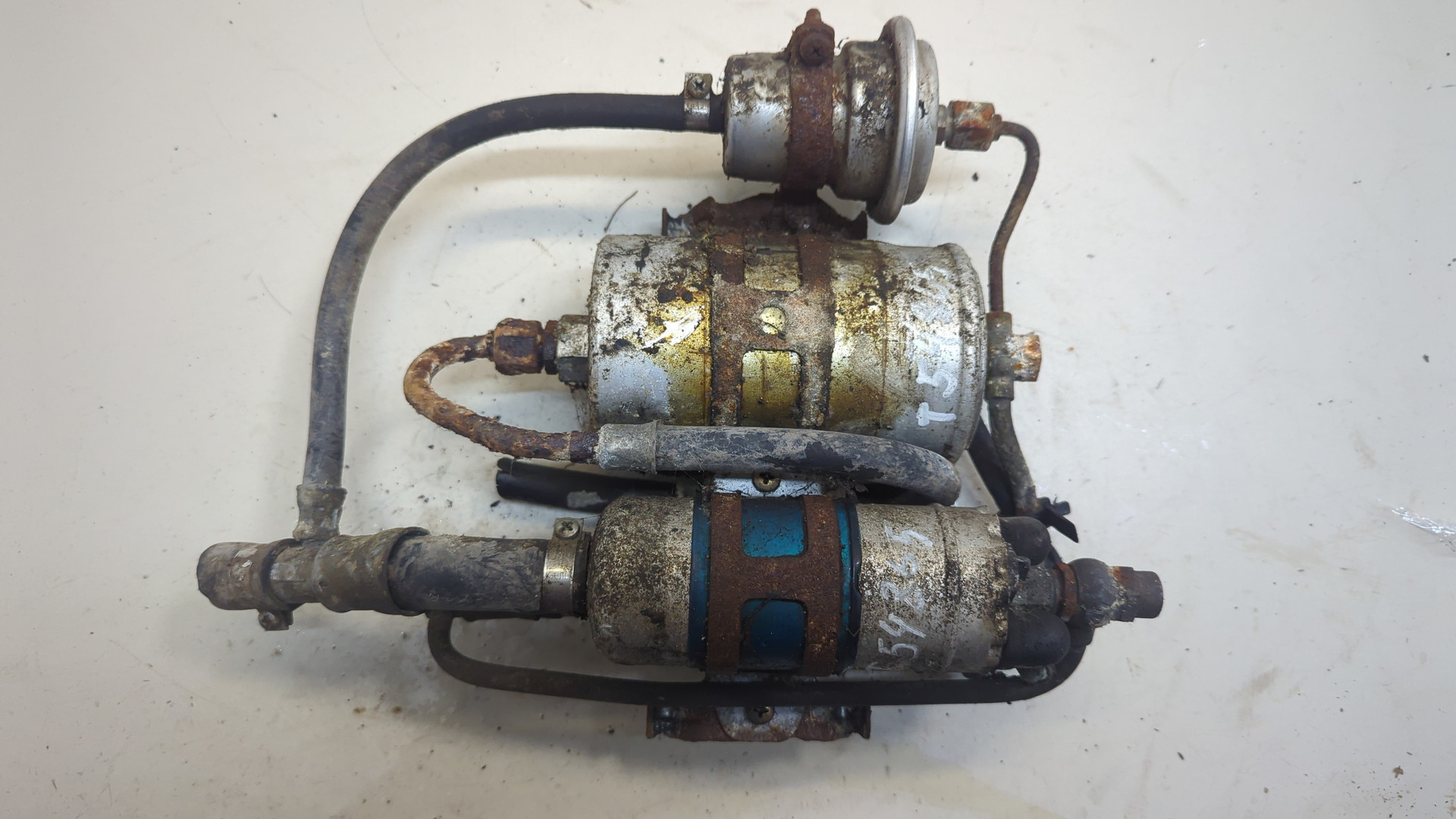 Насос топливный электрический