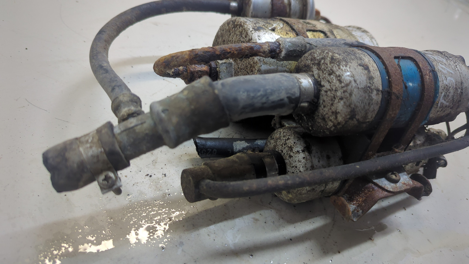 Насос топливный электрический