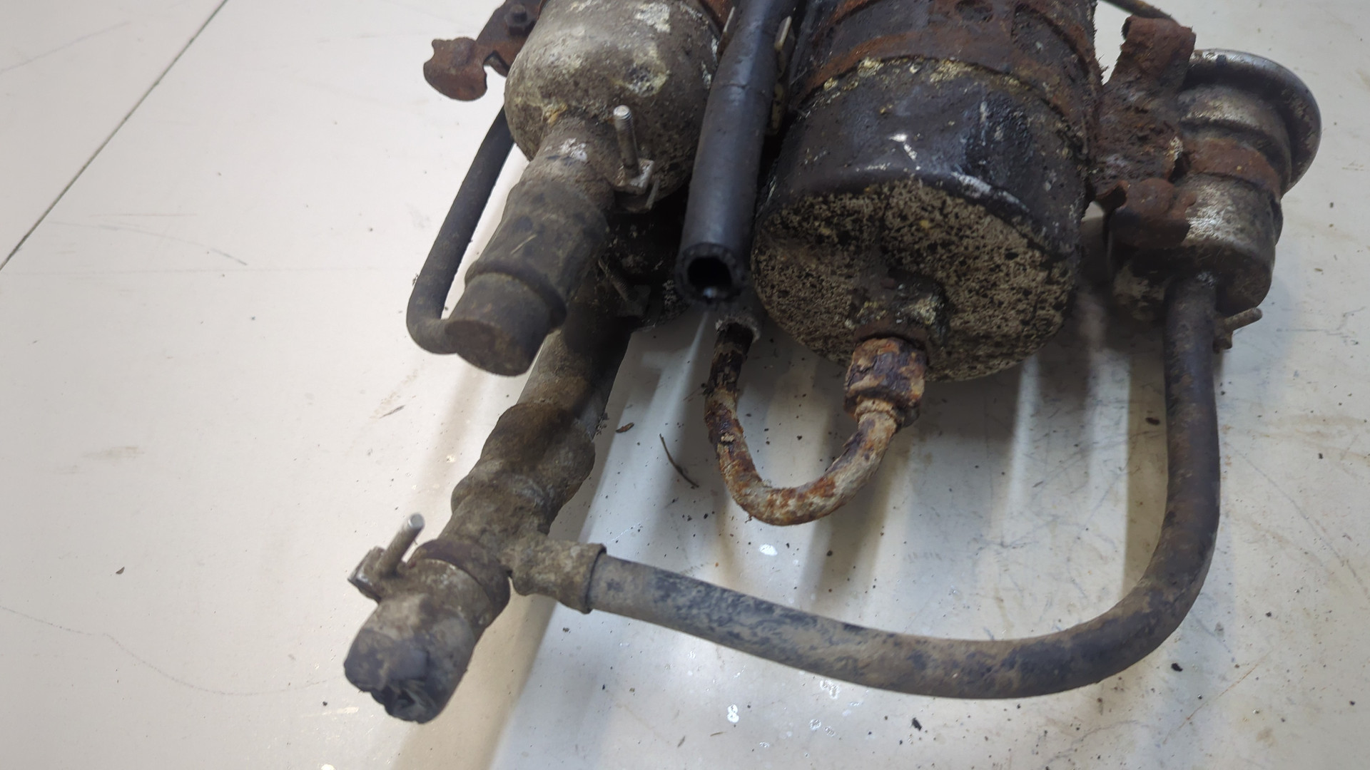 Насос топливный электрический