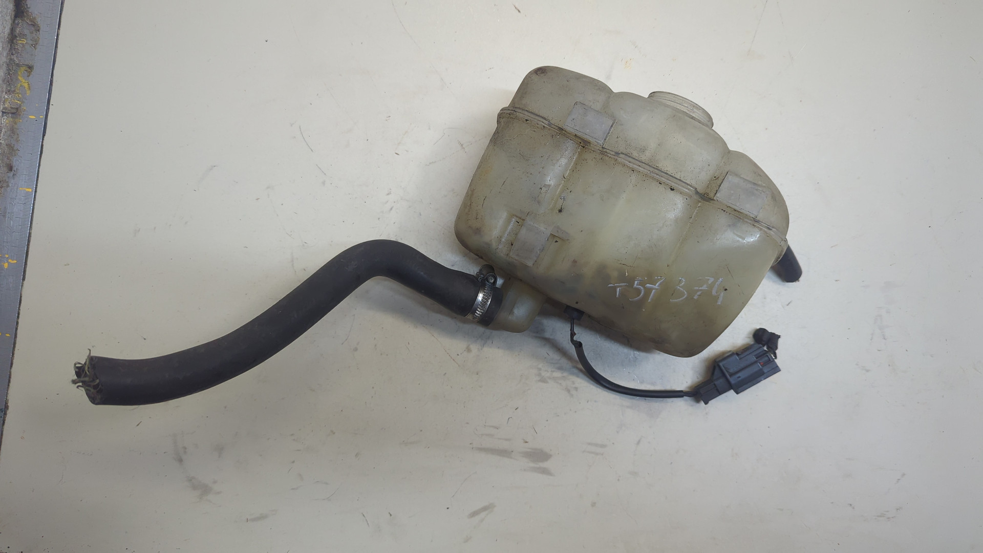 Бачок расширительный