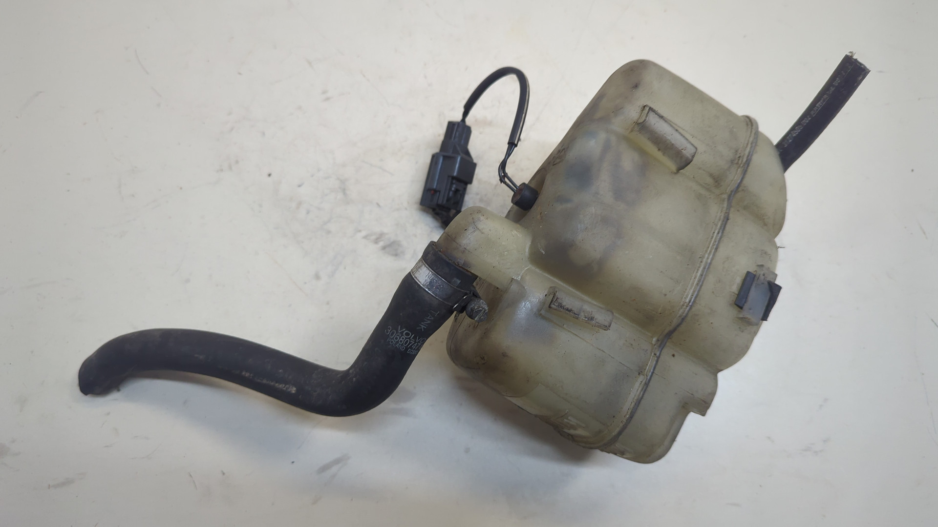 Бачок расширительный