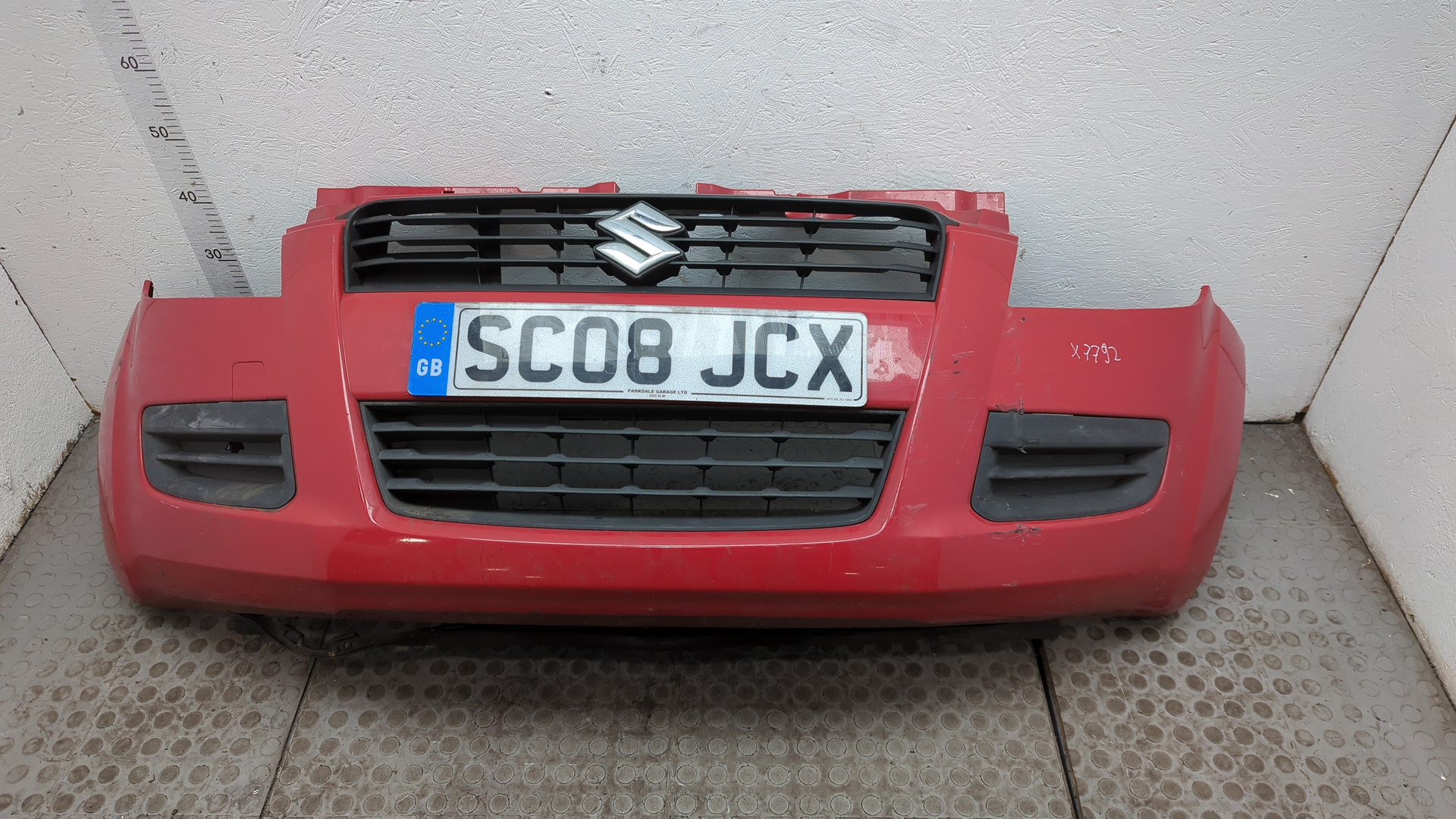 Бампер передний