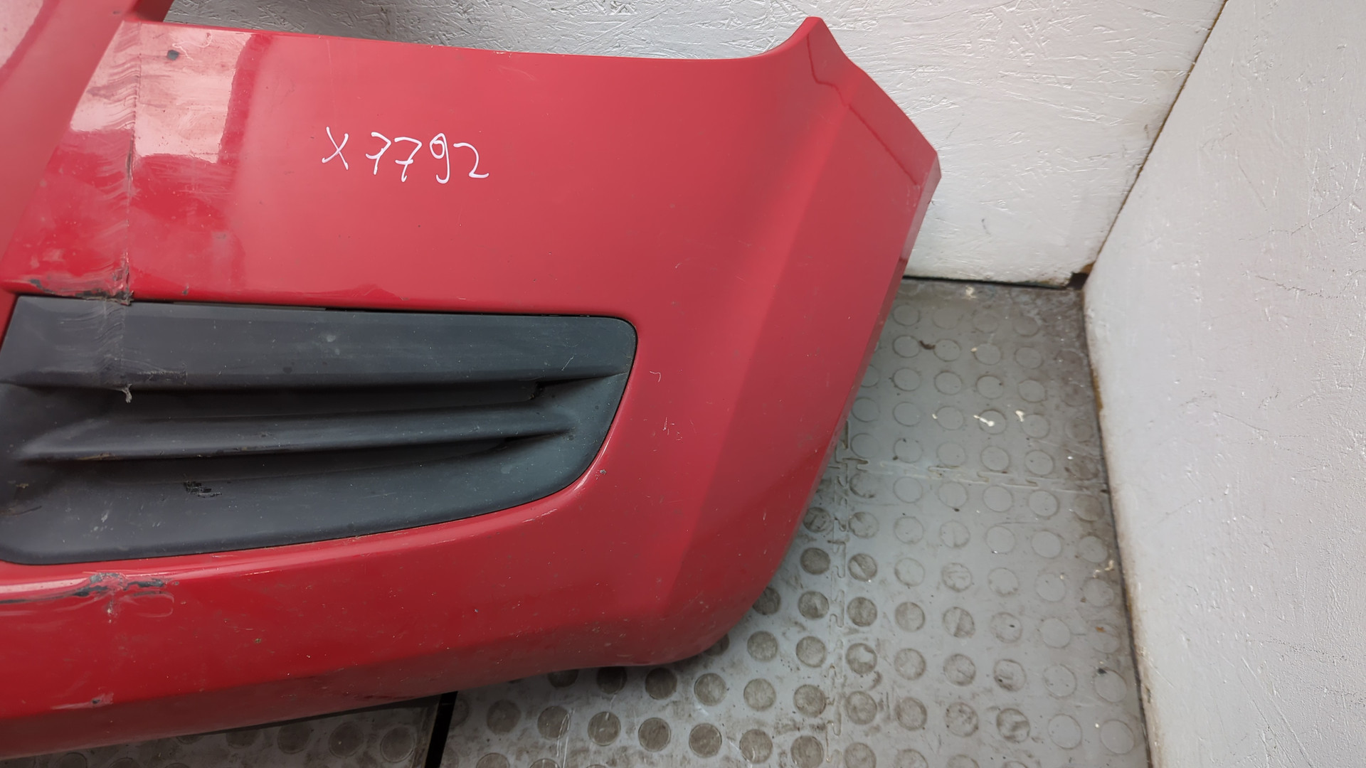 Бампер передний