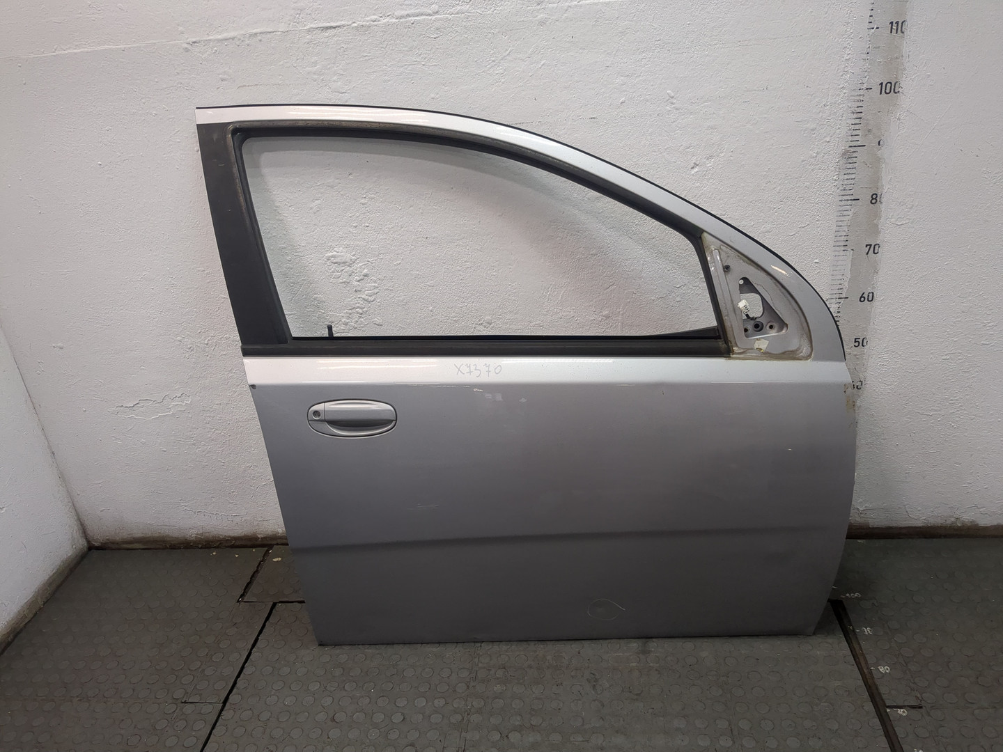 Дверь передняя правая