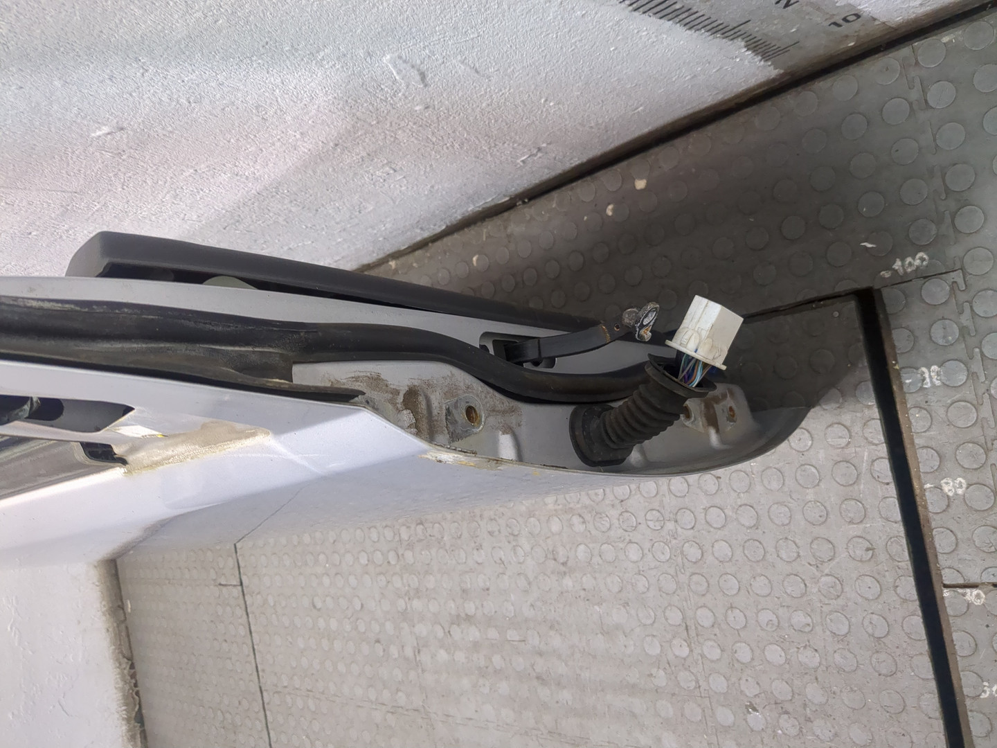 Дверь передняя правая