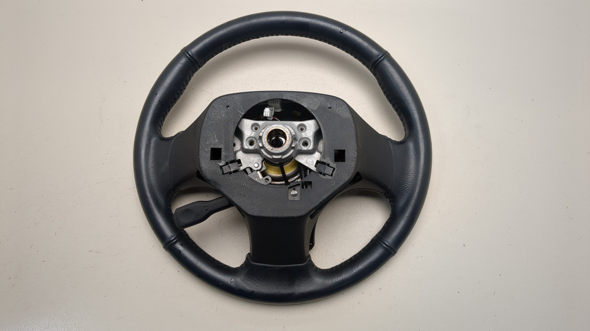 Рулевое колесо (руль)