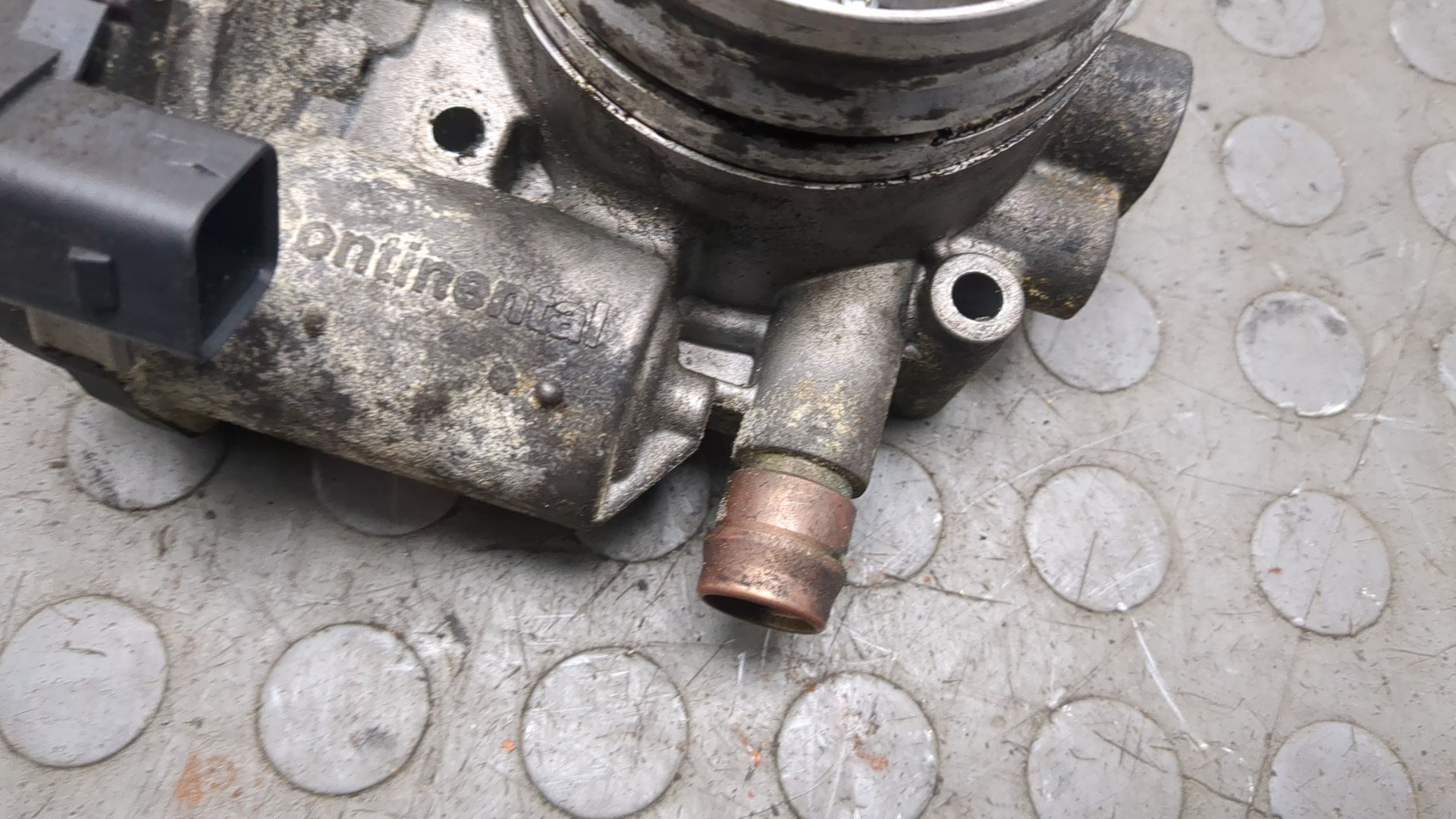 Заслонка дроссельная электрическая